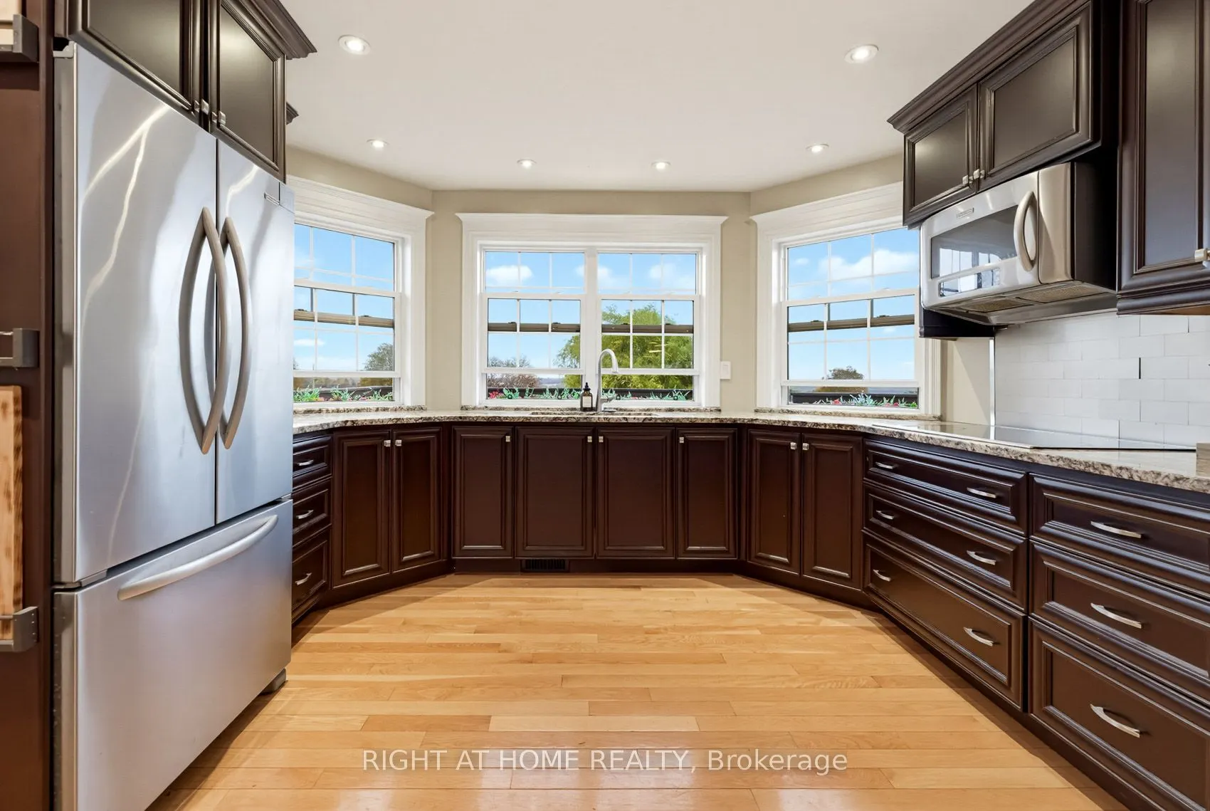 31 Uxbridge Heights Drive