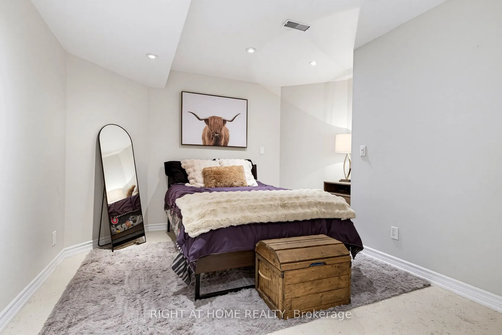 31 Uxbridge Heights Drive