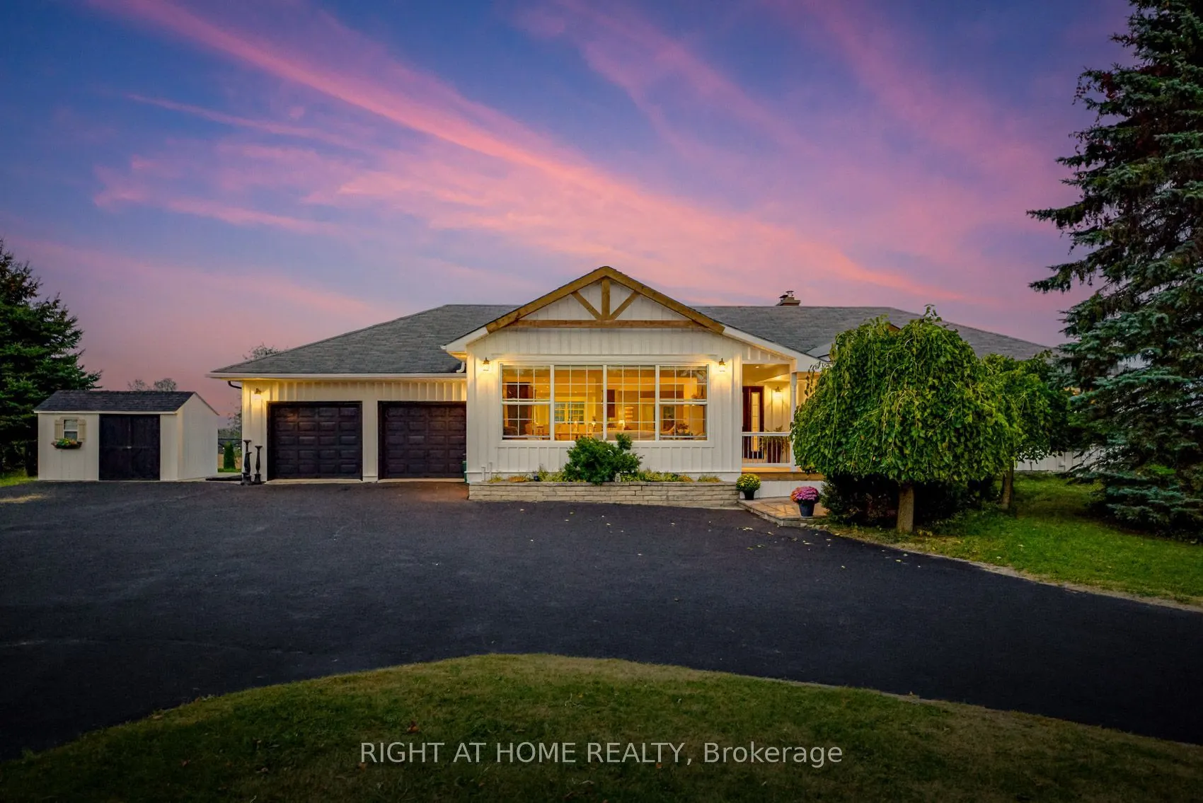 31 Uxbridge Heights Drive