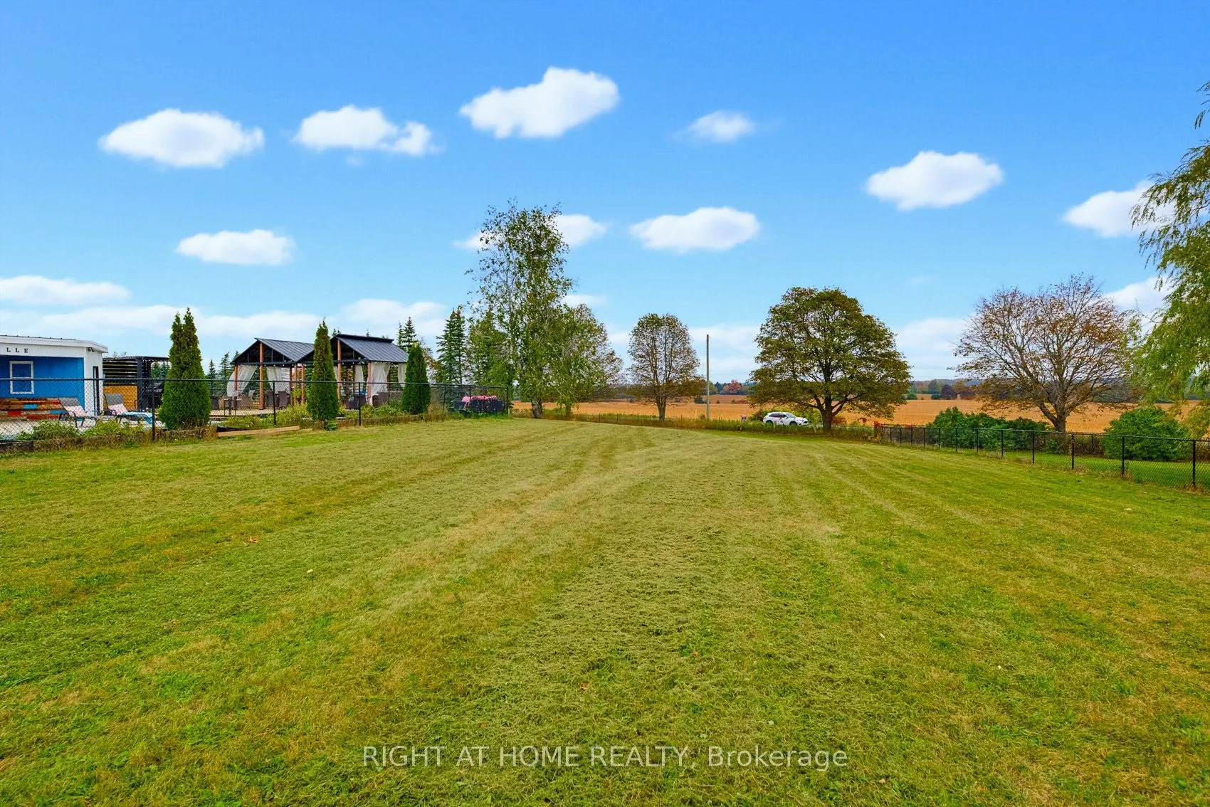 31 Uxbridge Heights Drive
