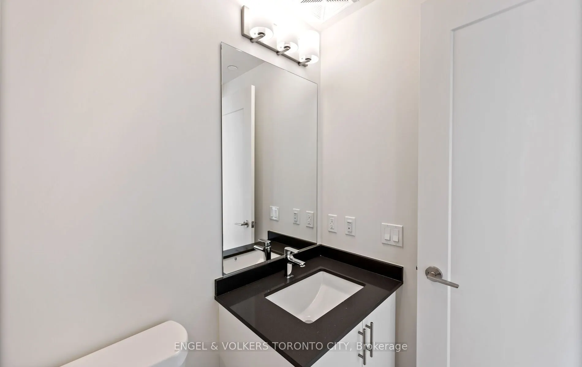 8960 Jane Street #1603