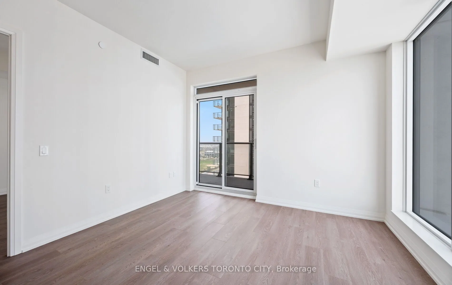 8960 Jane Street #1603