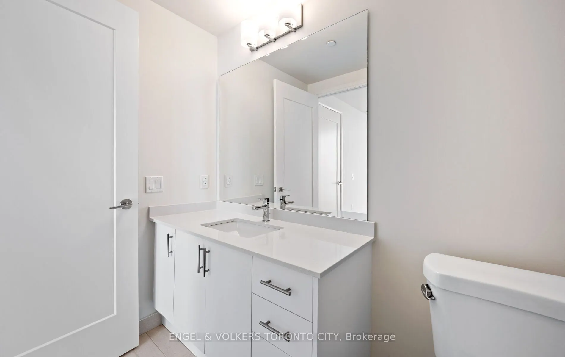 8960 Jane Street #1603