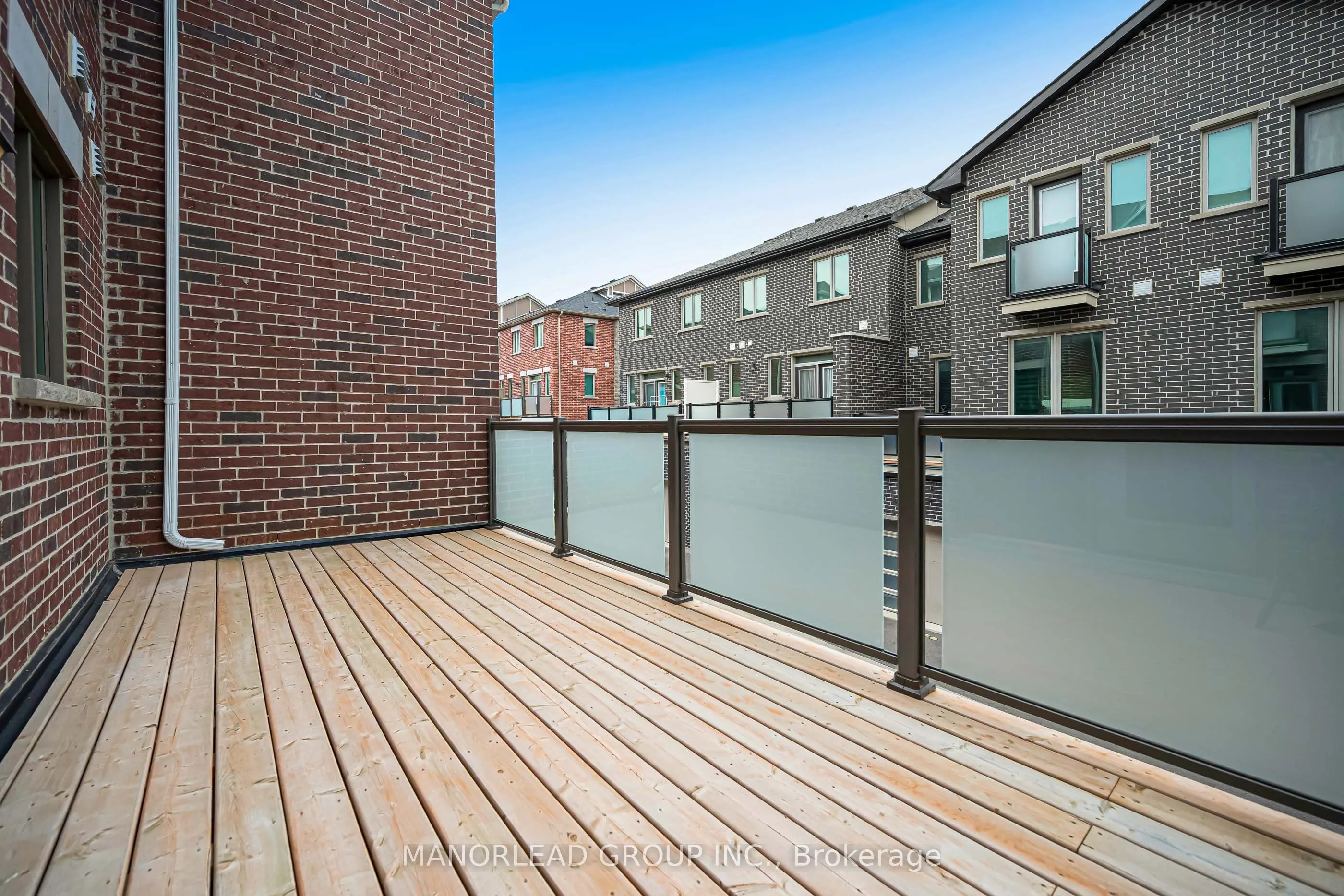 107 Thomas Frisby Jr Crescent