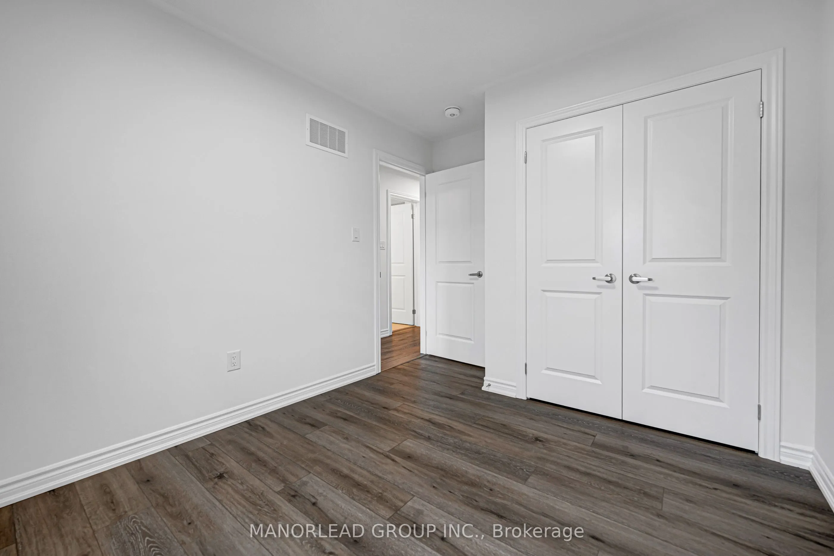 107 Thomas Frisby Jr Crescent