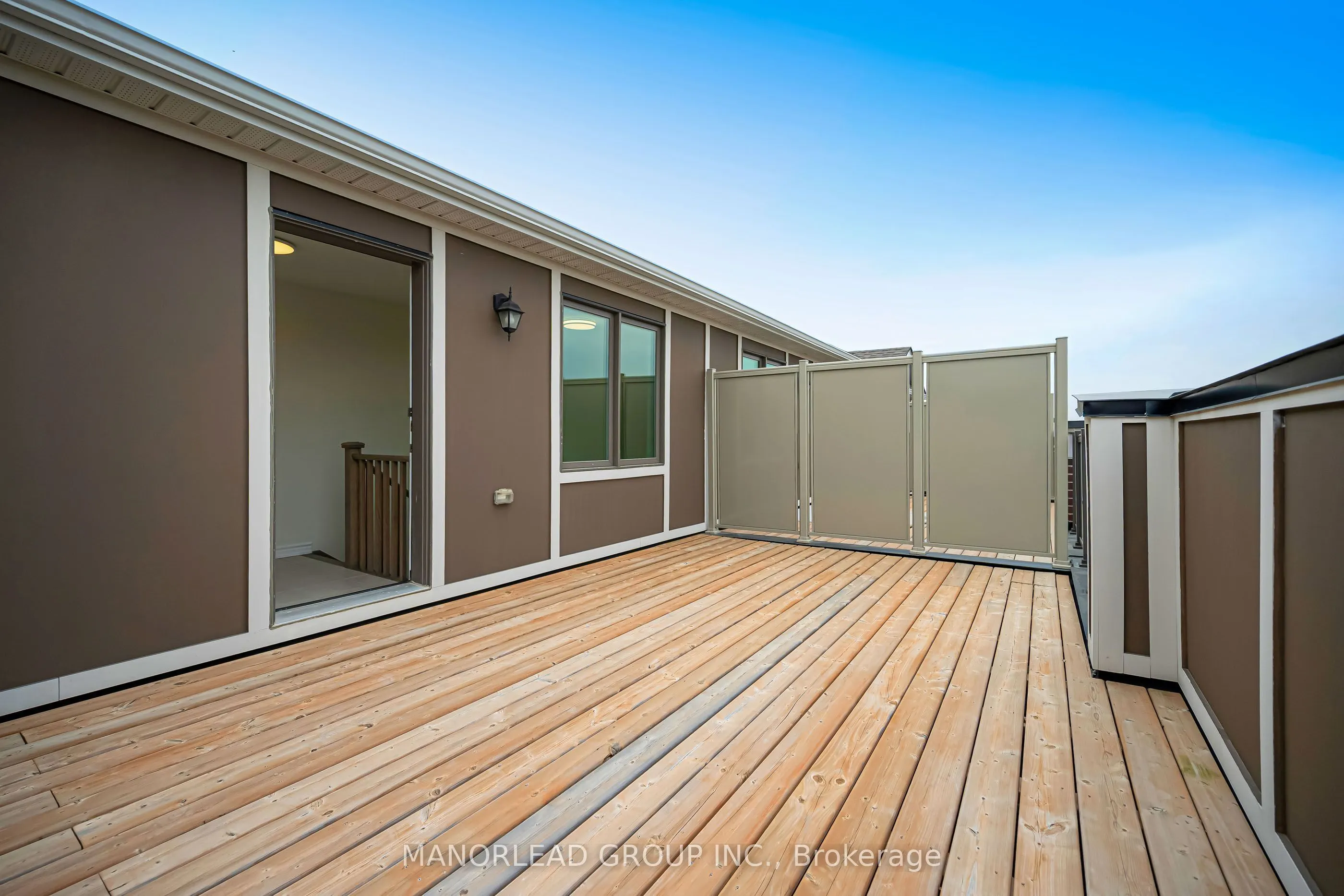 107 Thomas Frisby Jr Crescent