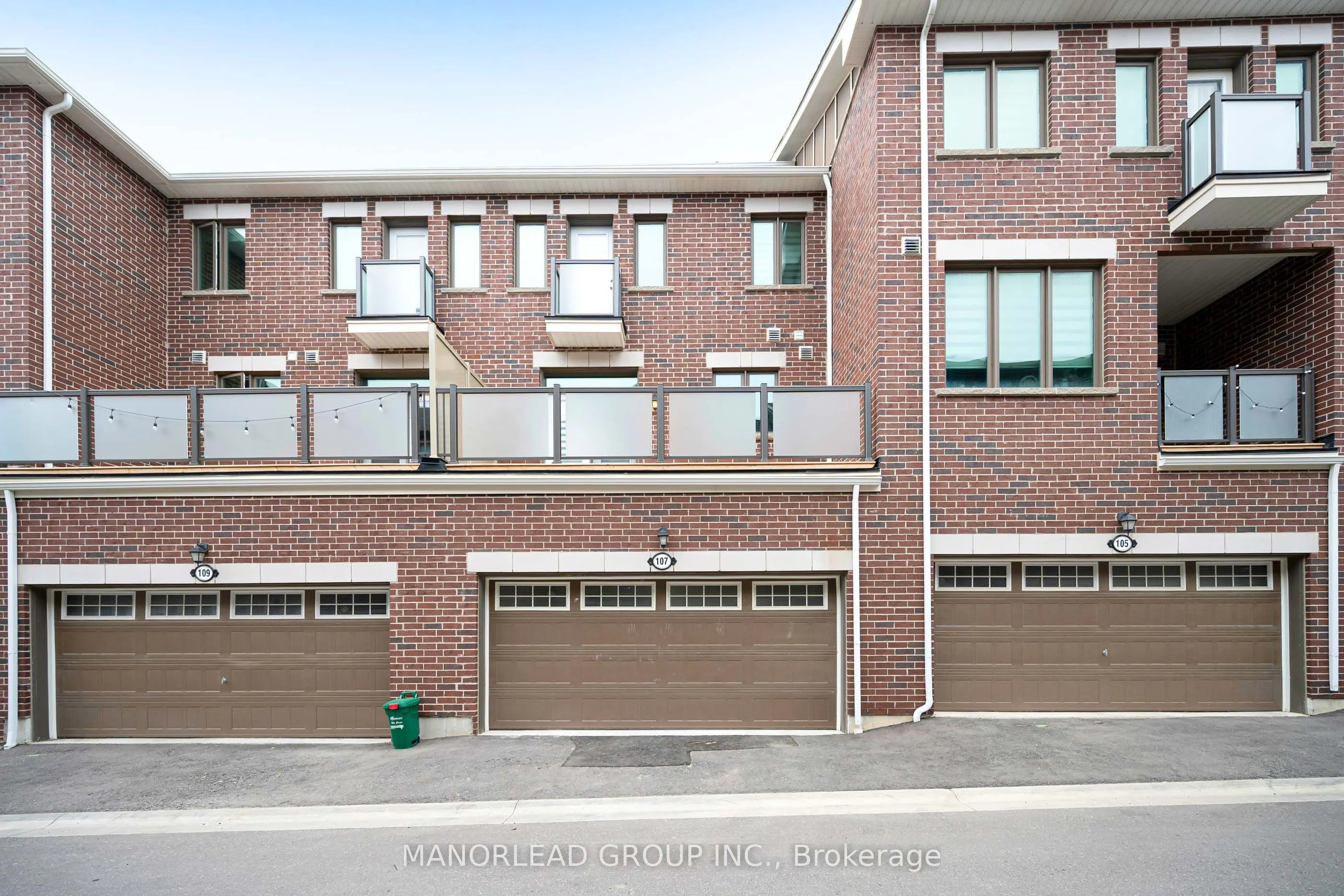 107 Thomas Frisby Jr Crescent