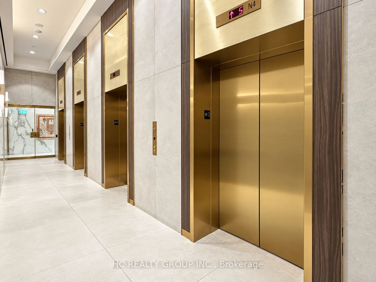 1000 Portage Parkway #2103