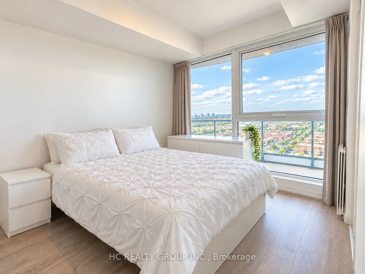 1000 Portage Parkway #2103