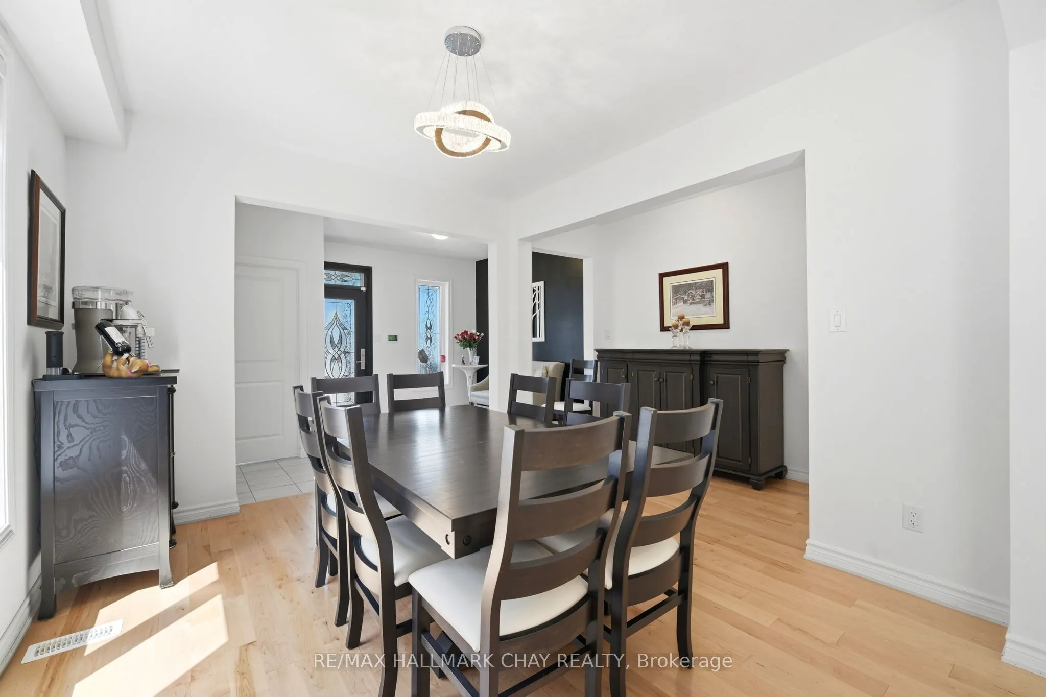 113 Strachan Trail