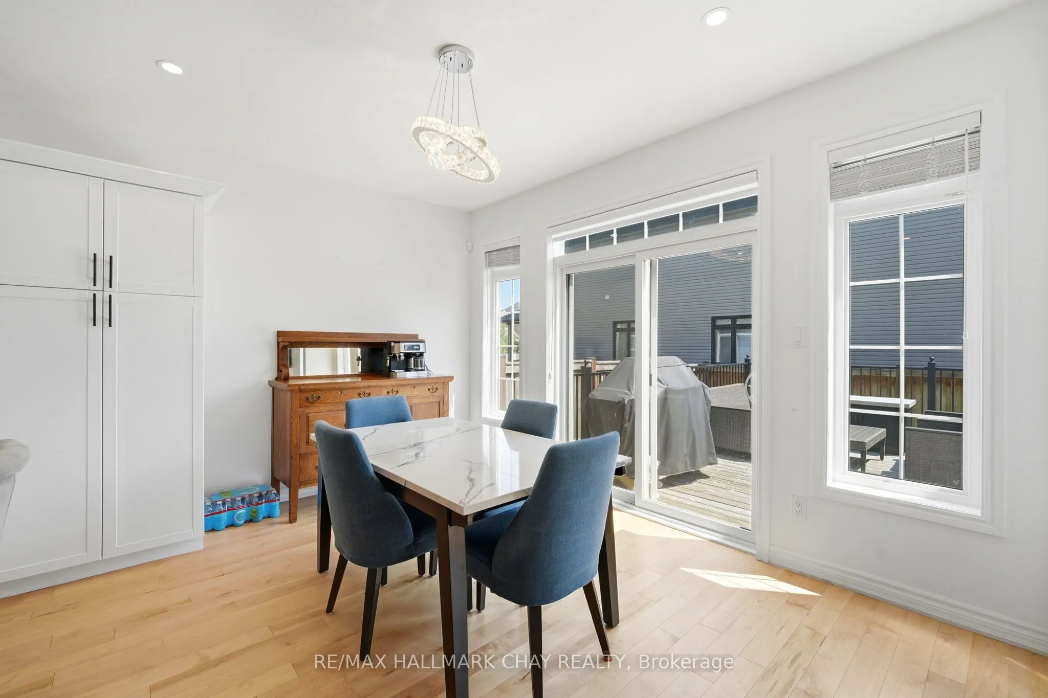 113 Strachan Trail