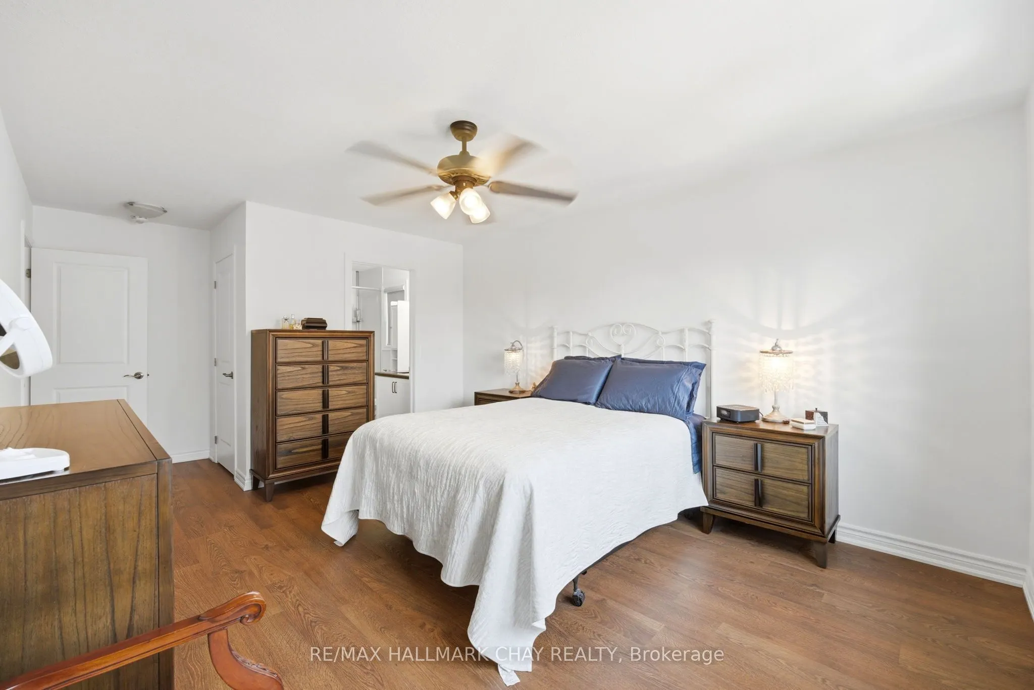 113 Strachan Trail