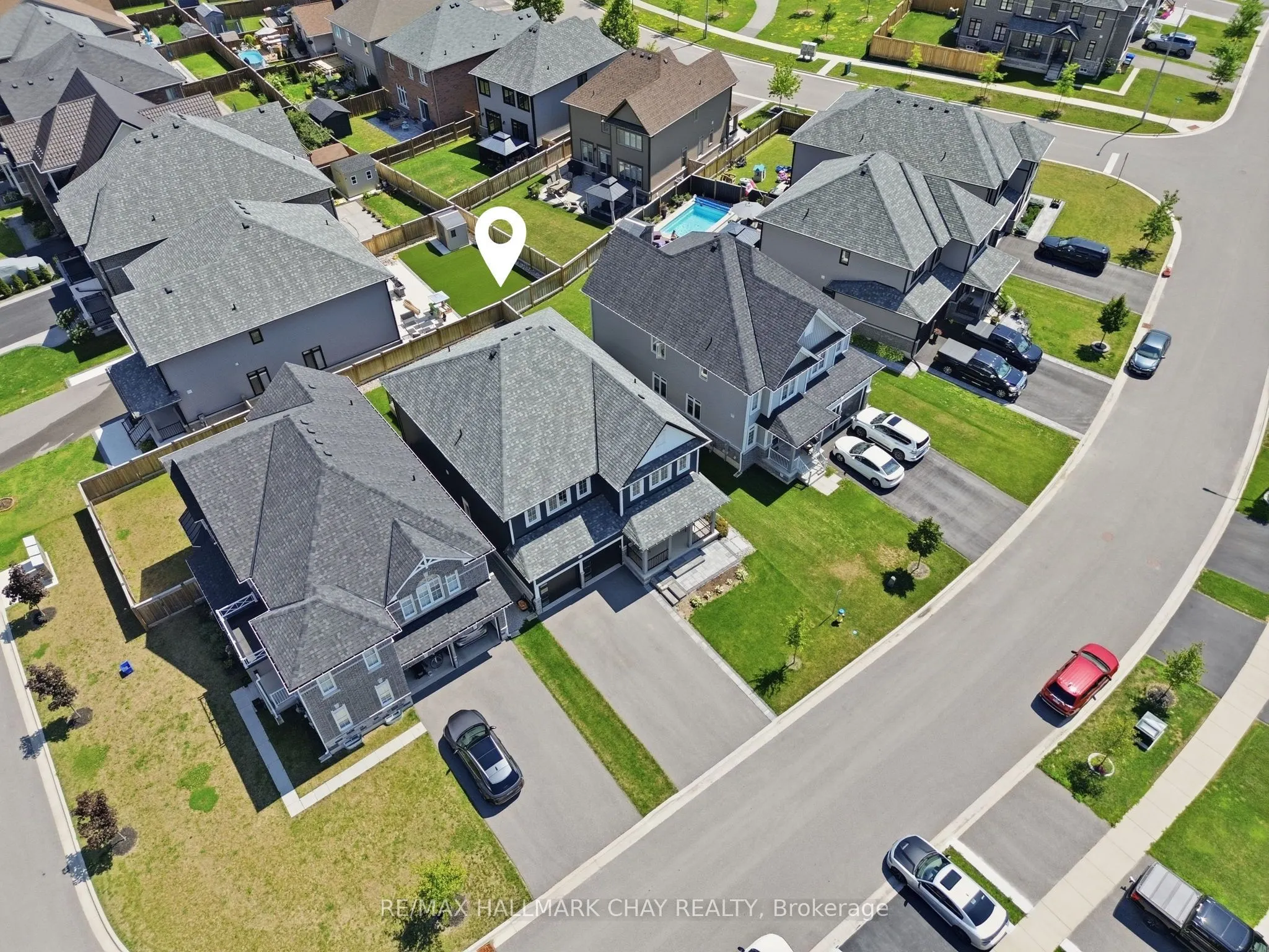 113 Strachan Trail