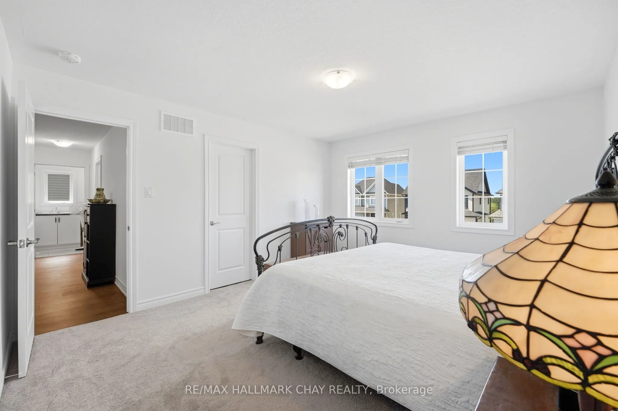 113 Strachan Trail