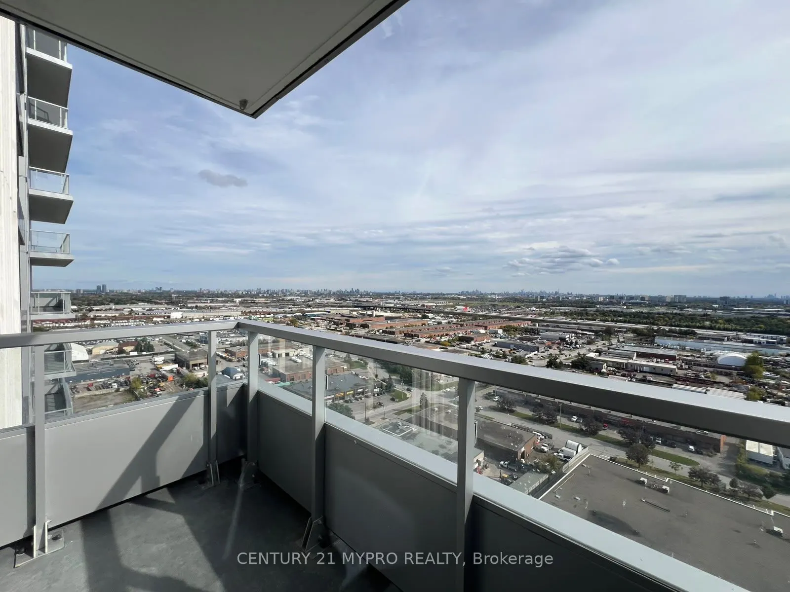 21 Meadowdale Road #2202