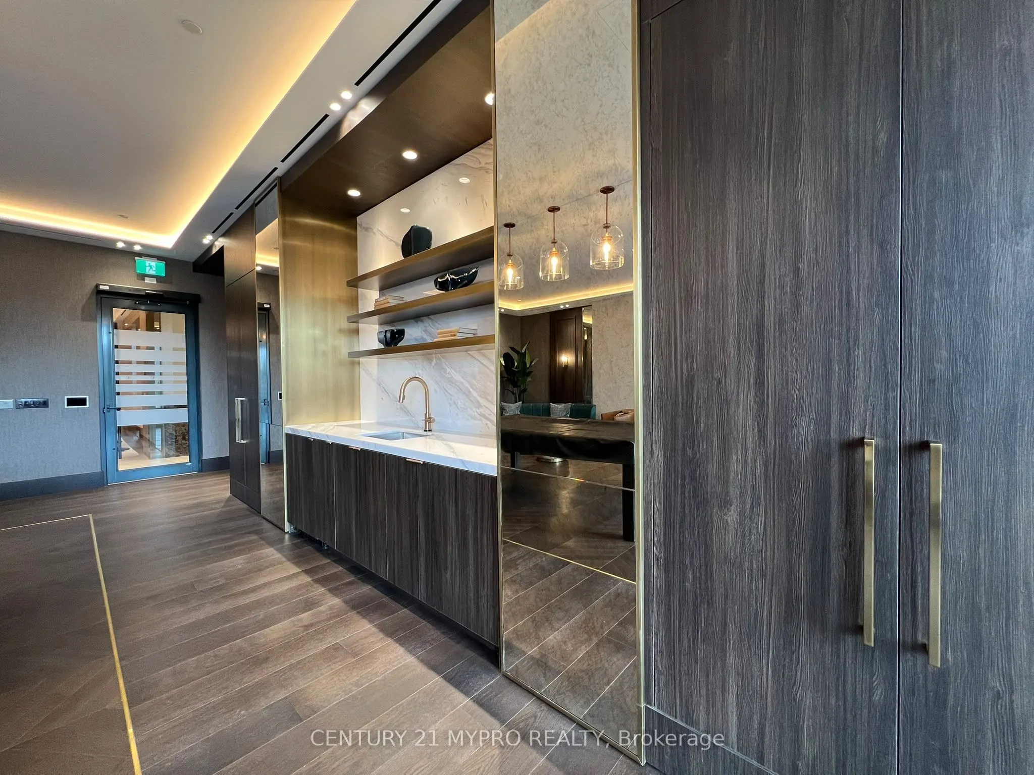 21 Meadowdale Road #2202