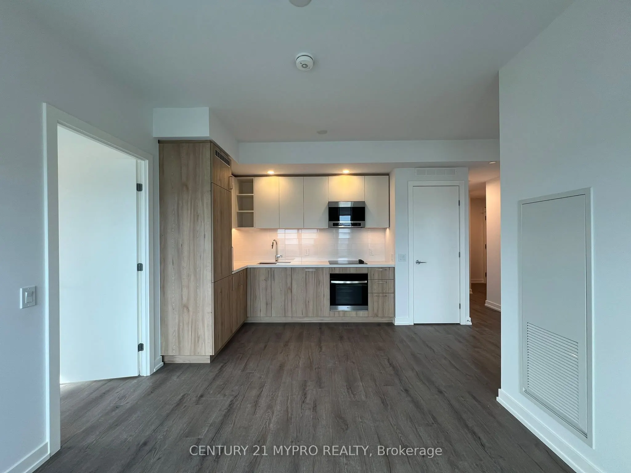 21 Meadowdale Road #2202