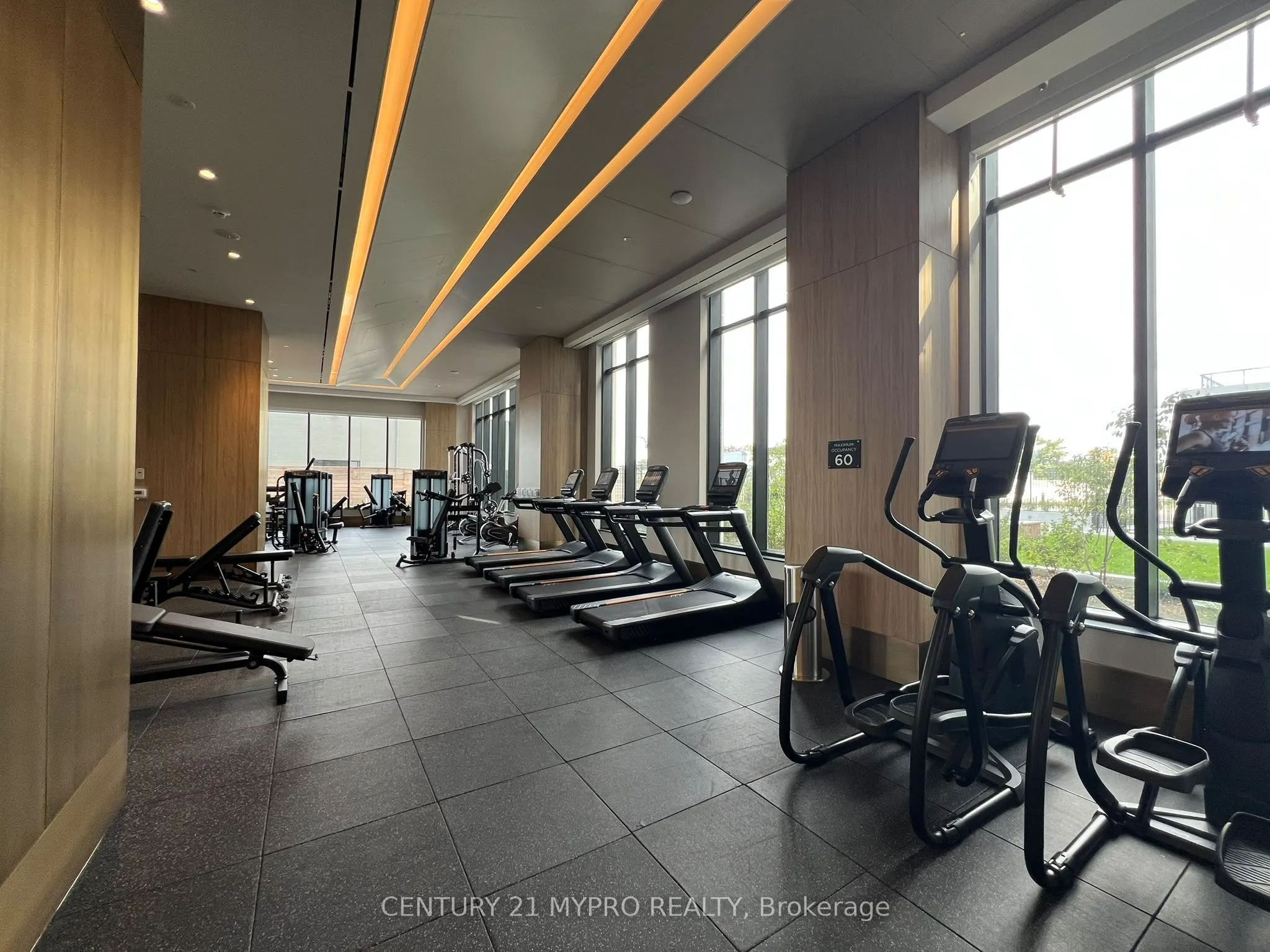 21 Meadowdale Road #2202