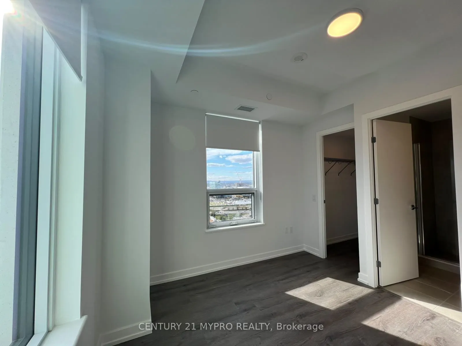 21 Meadowdale Road #2202