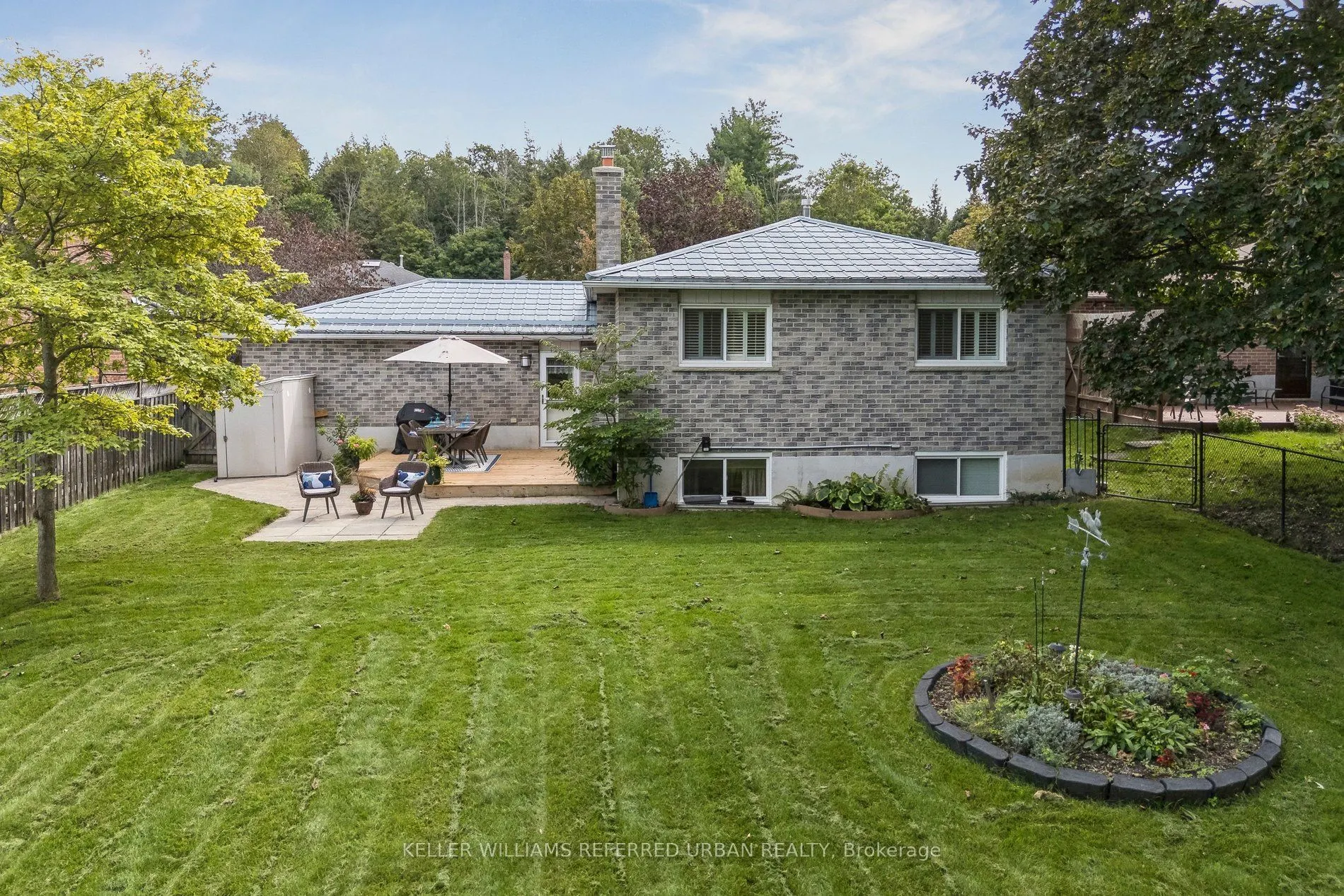 190 Hilltop Drive