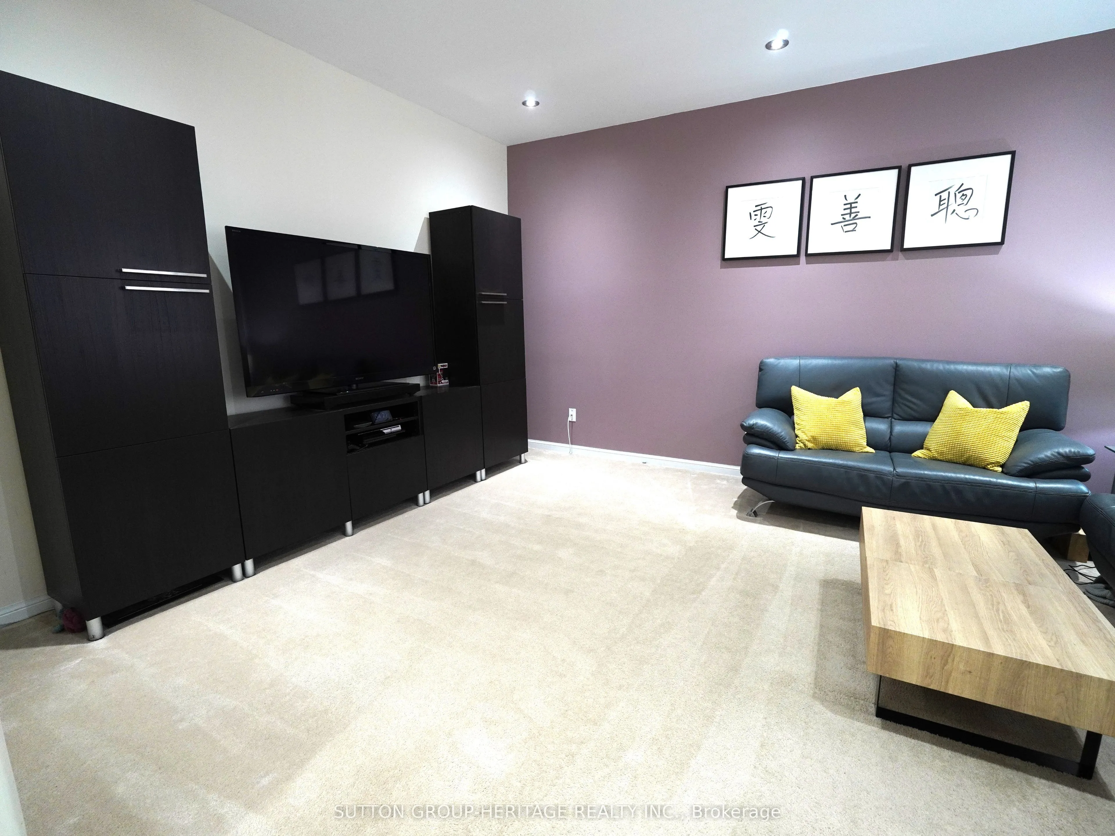 5 Baintree Street