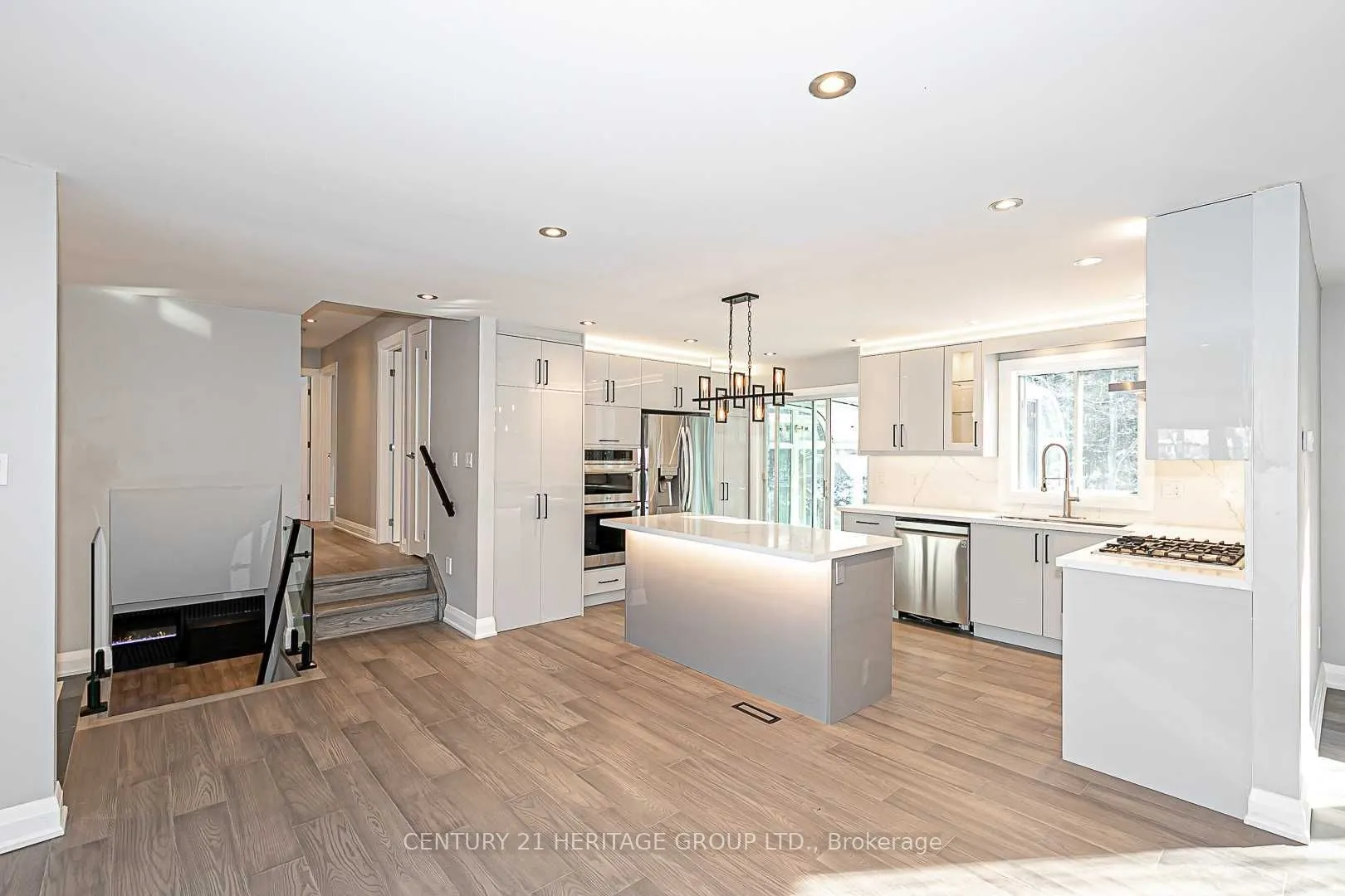 23 Tall Pines Trail