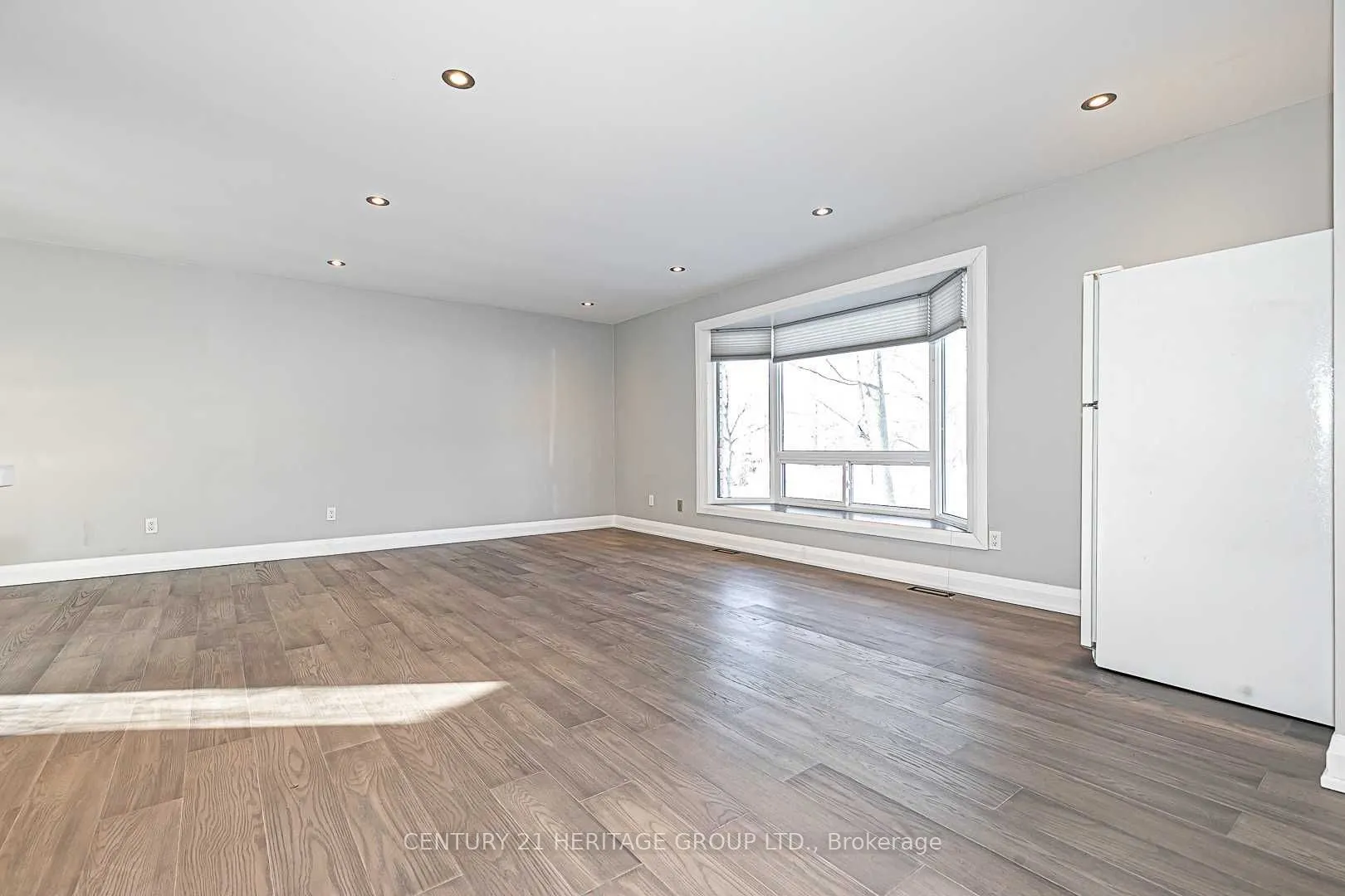 23 Tall Pines Trail