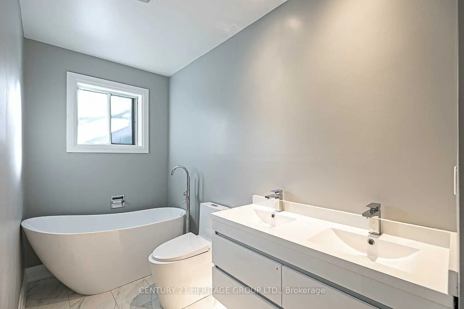 23 Tall Pines Trail