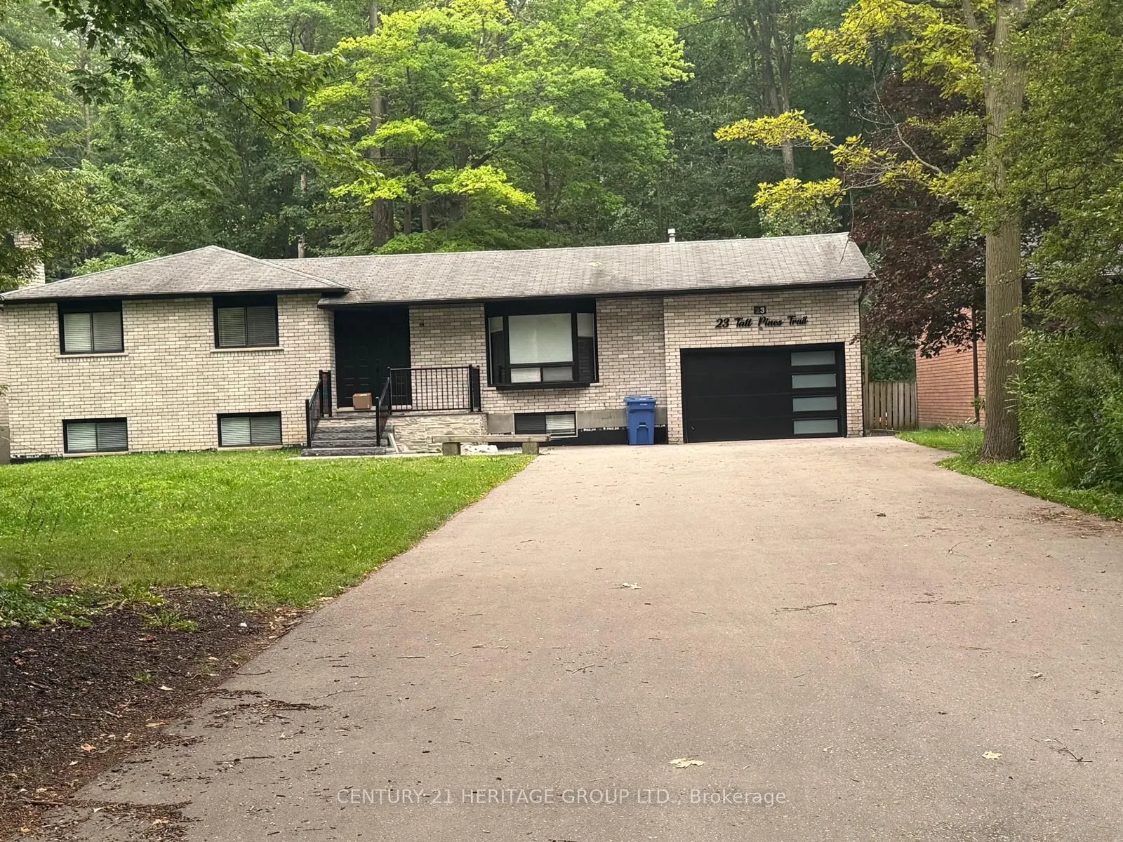 23 Tall Pines Trail