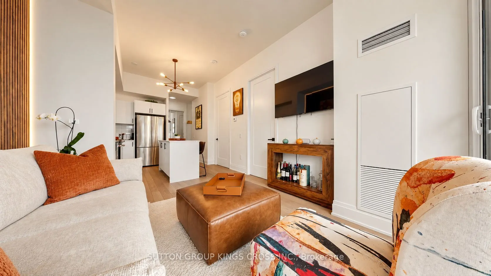 9000 Jane Street #2514