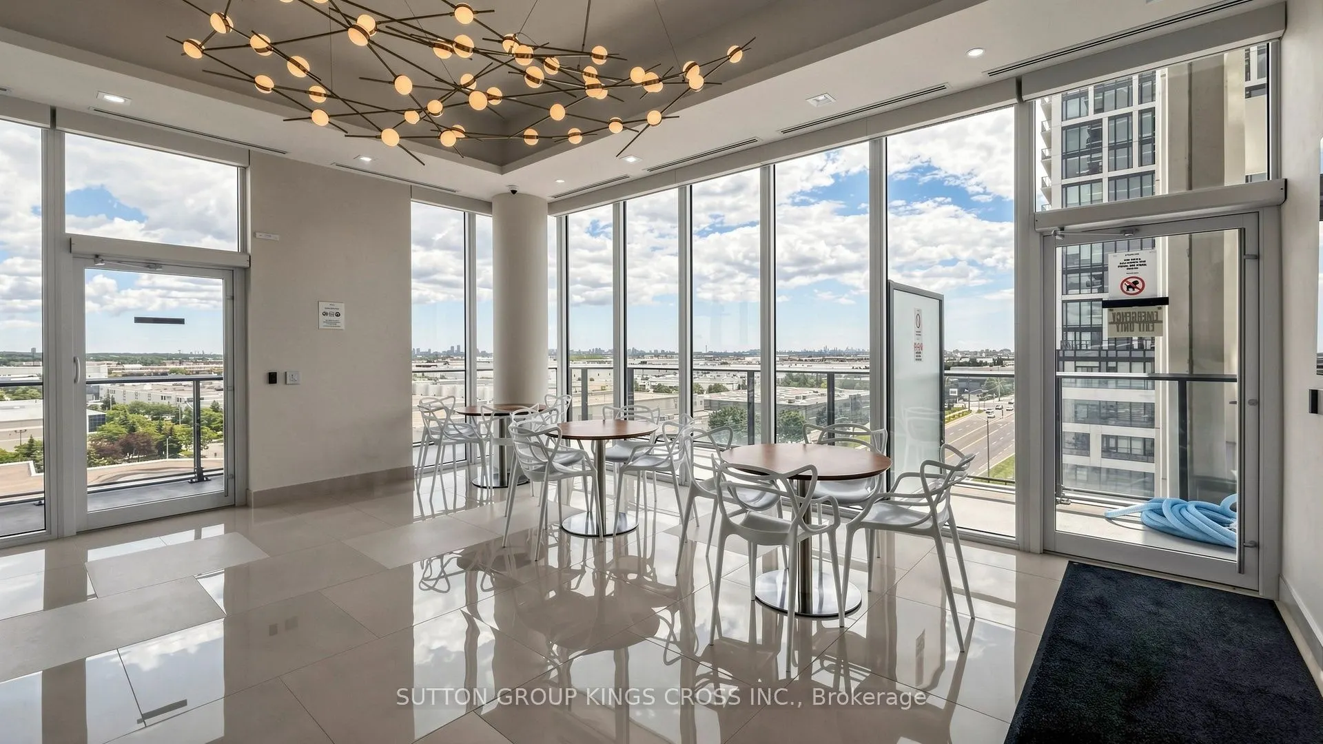 9000 Jane Street #2514