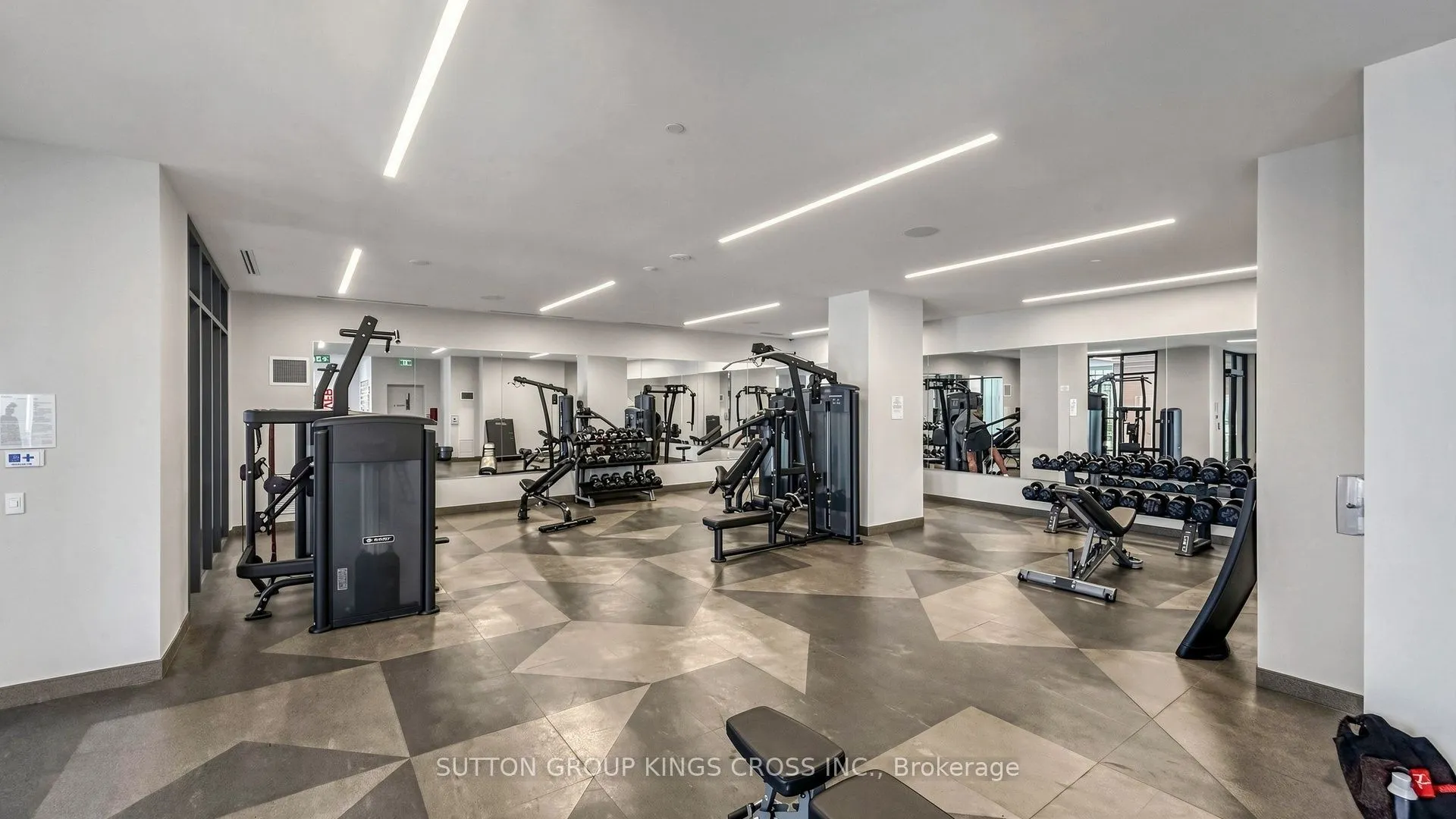 9000 Jane Street #2514