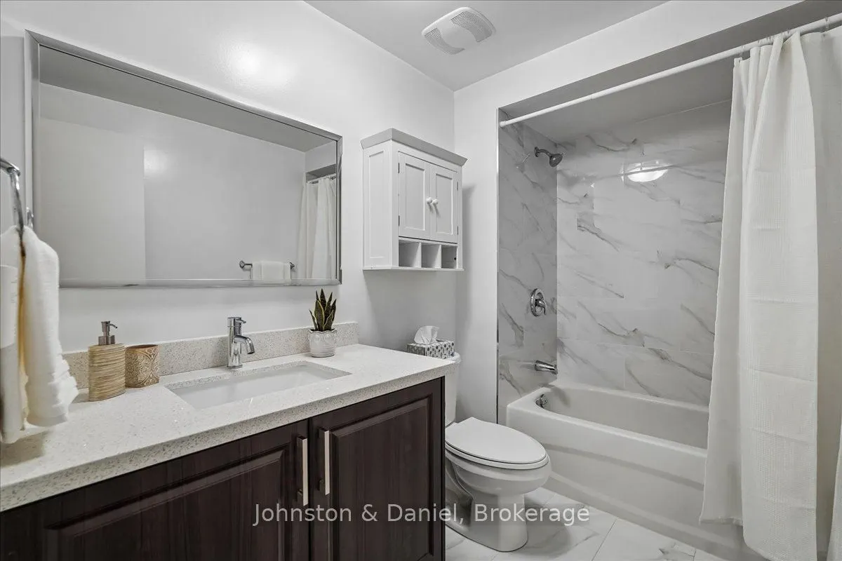 22 Fieldview Crescent