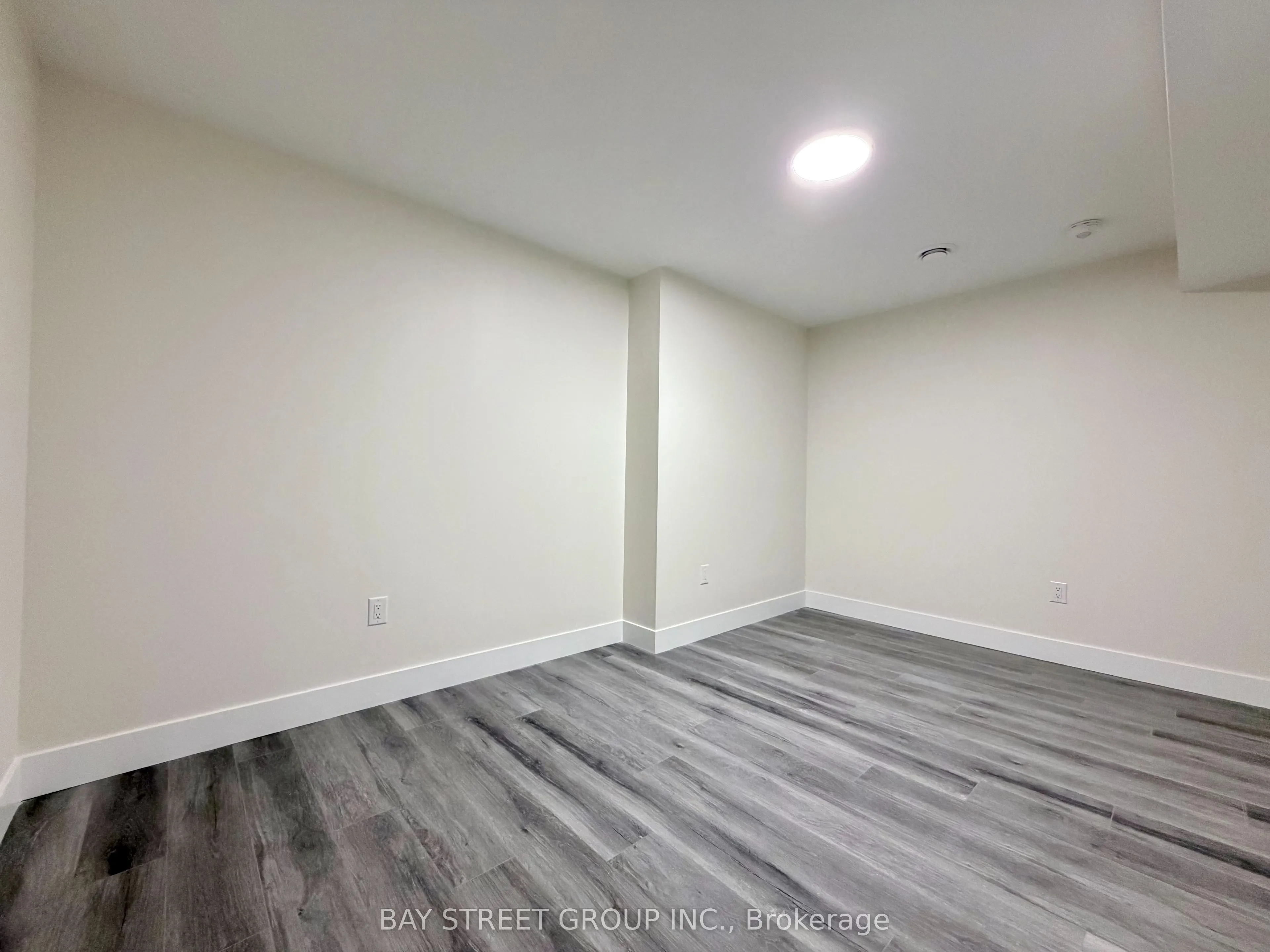 1 Kenneth Ross Bend #Lower