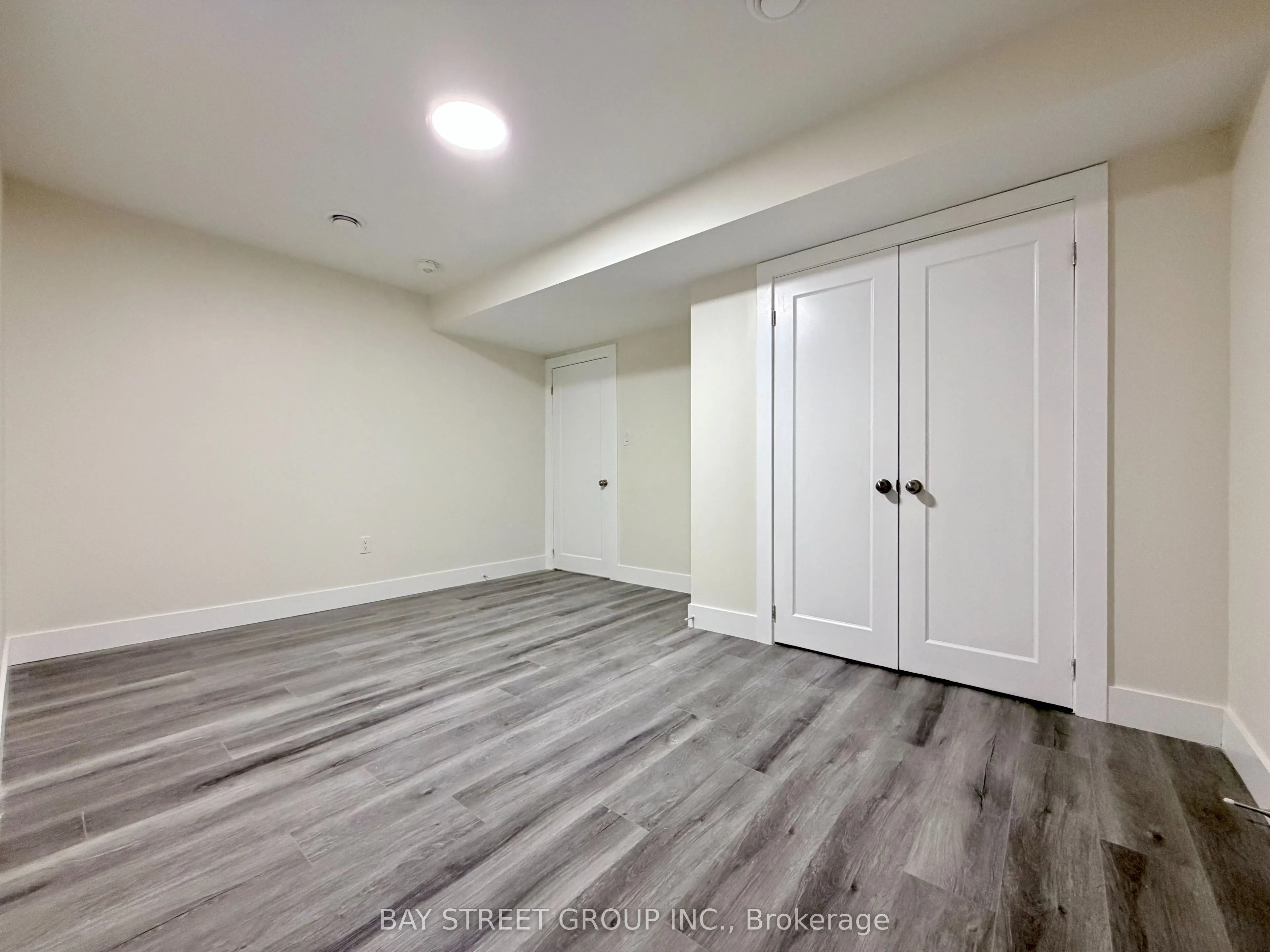 1 Kenneth Ross Bend #Lower