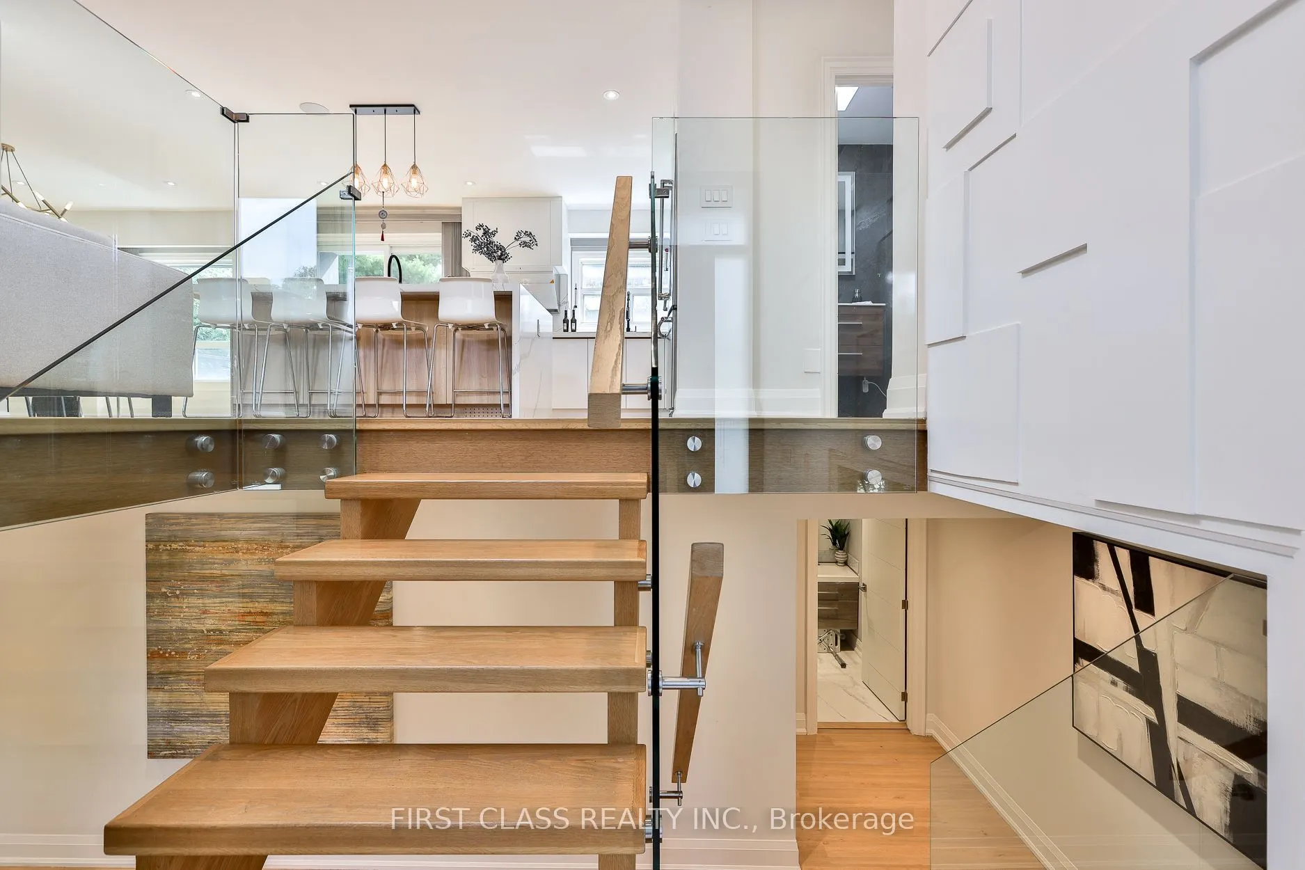 27 Delair Crescent