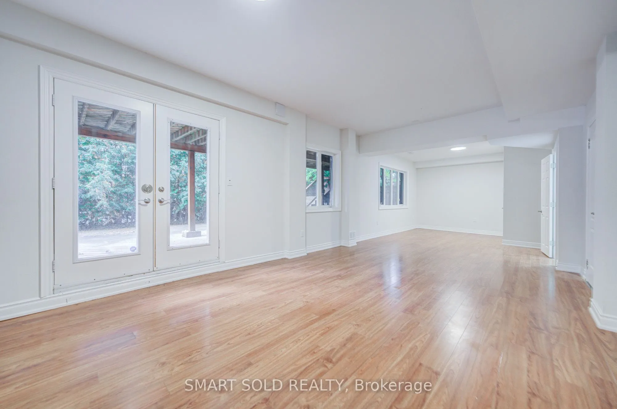 25 Oak Avenue
