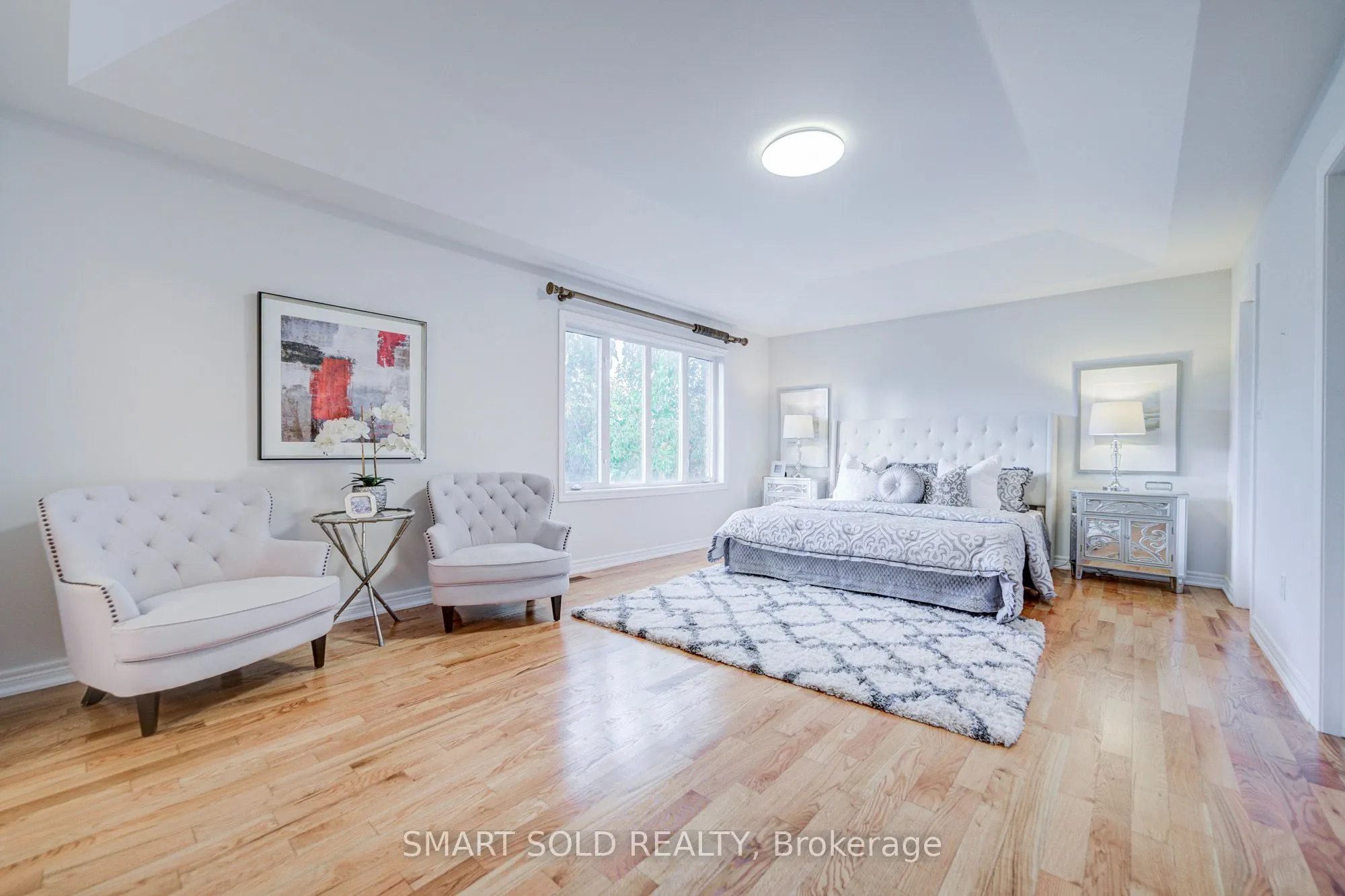 25 Oak Avenue