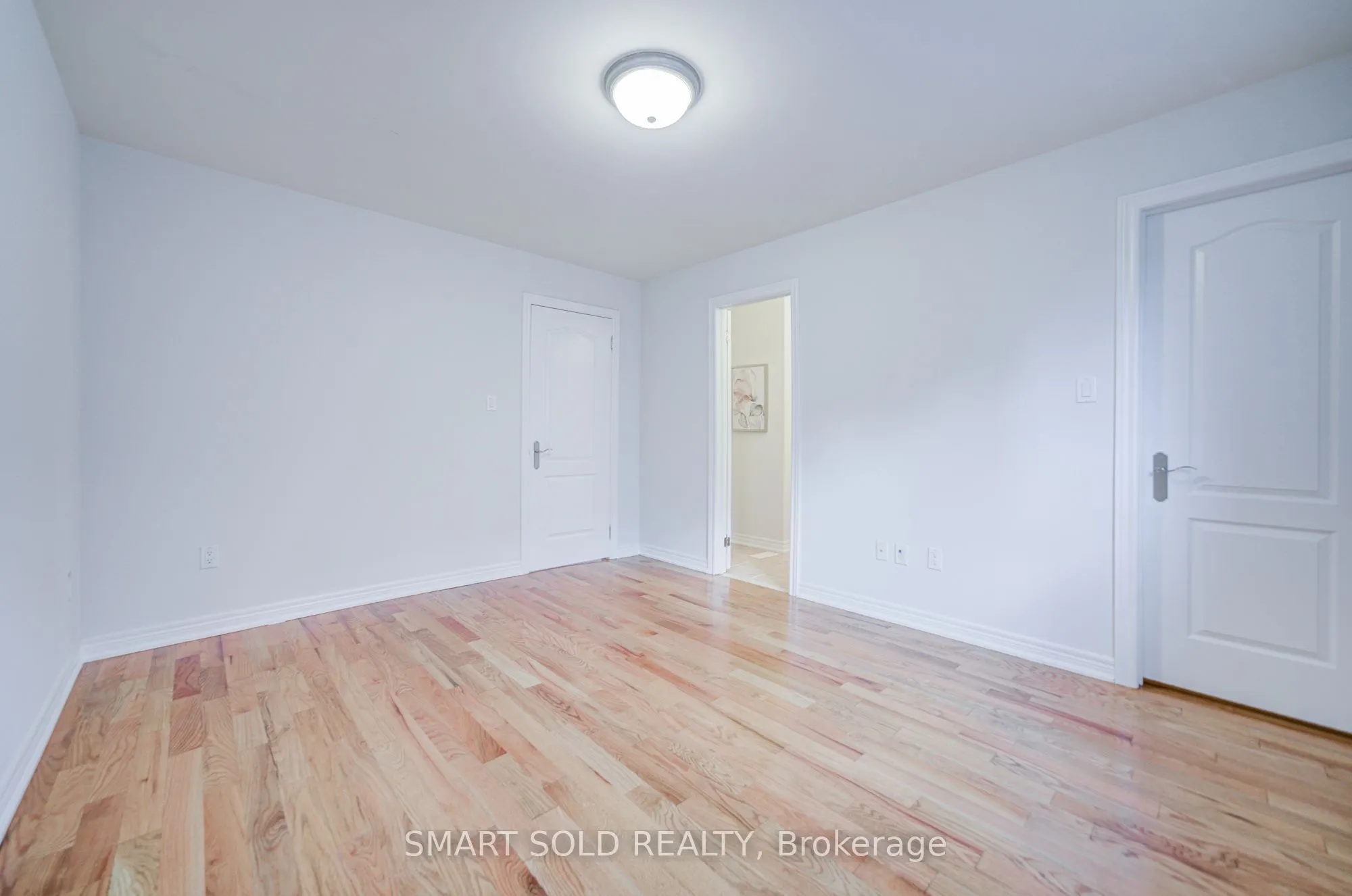 25 Oak Avenue