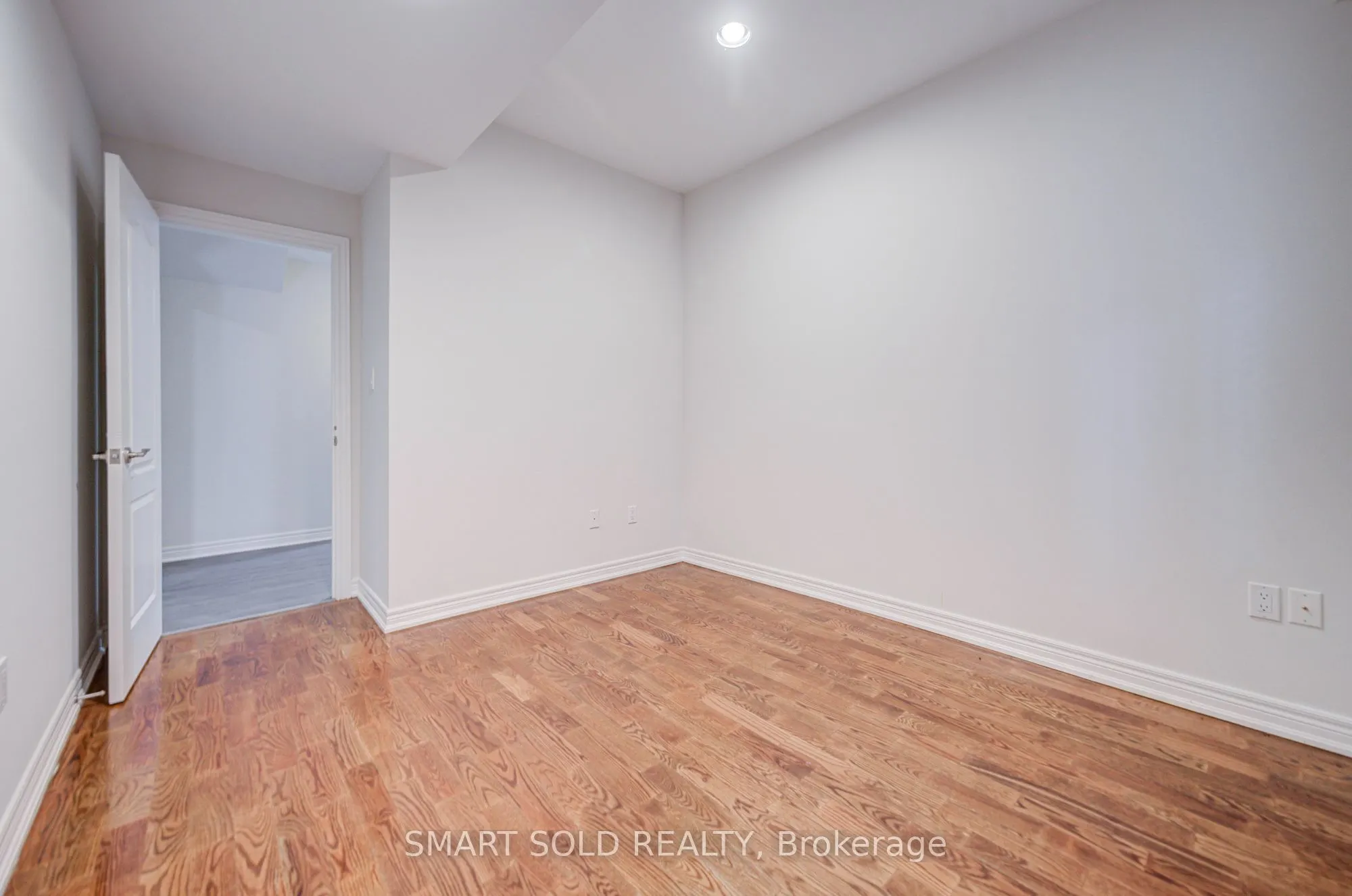 25 Oak Avenue