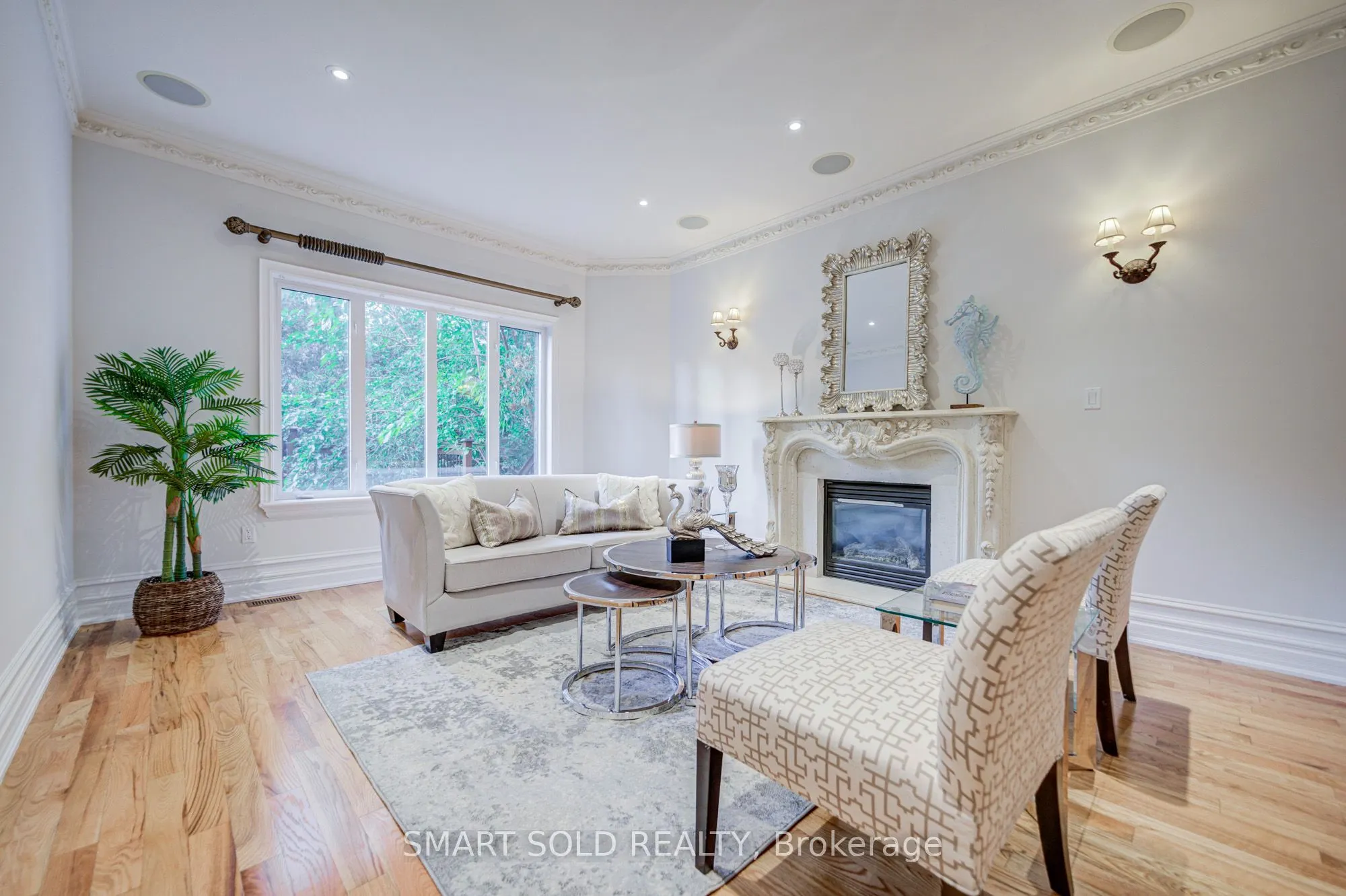 25 Oak Avenue
