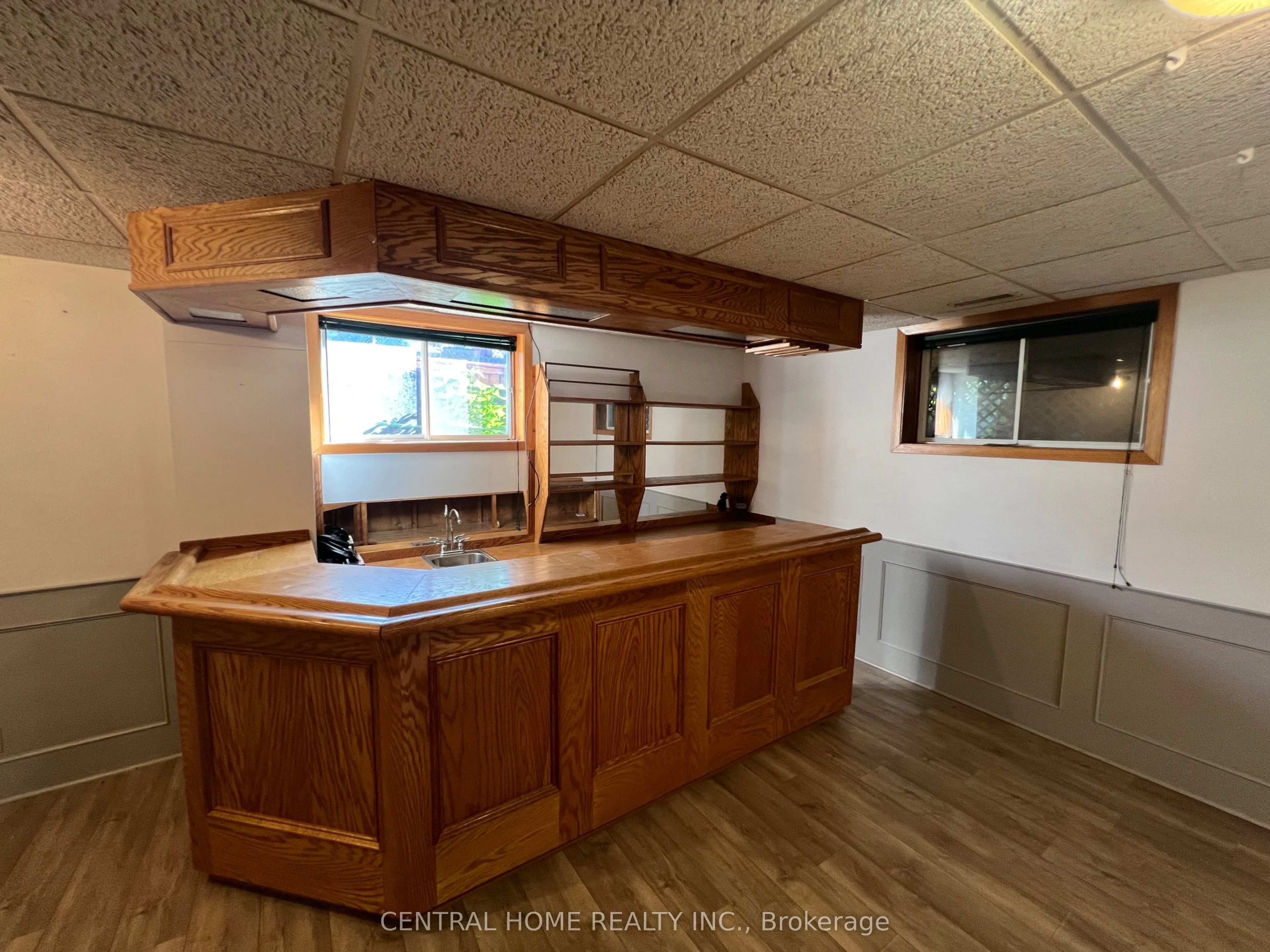 299 Lakeview Boulevard #Lower