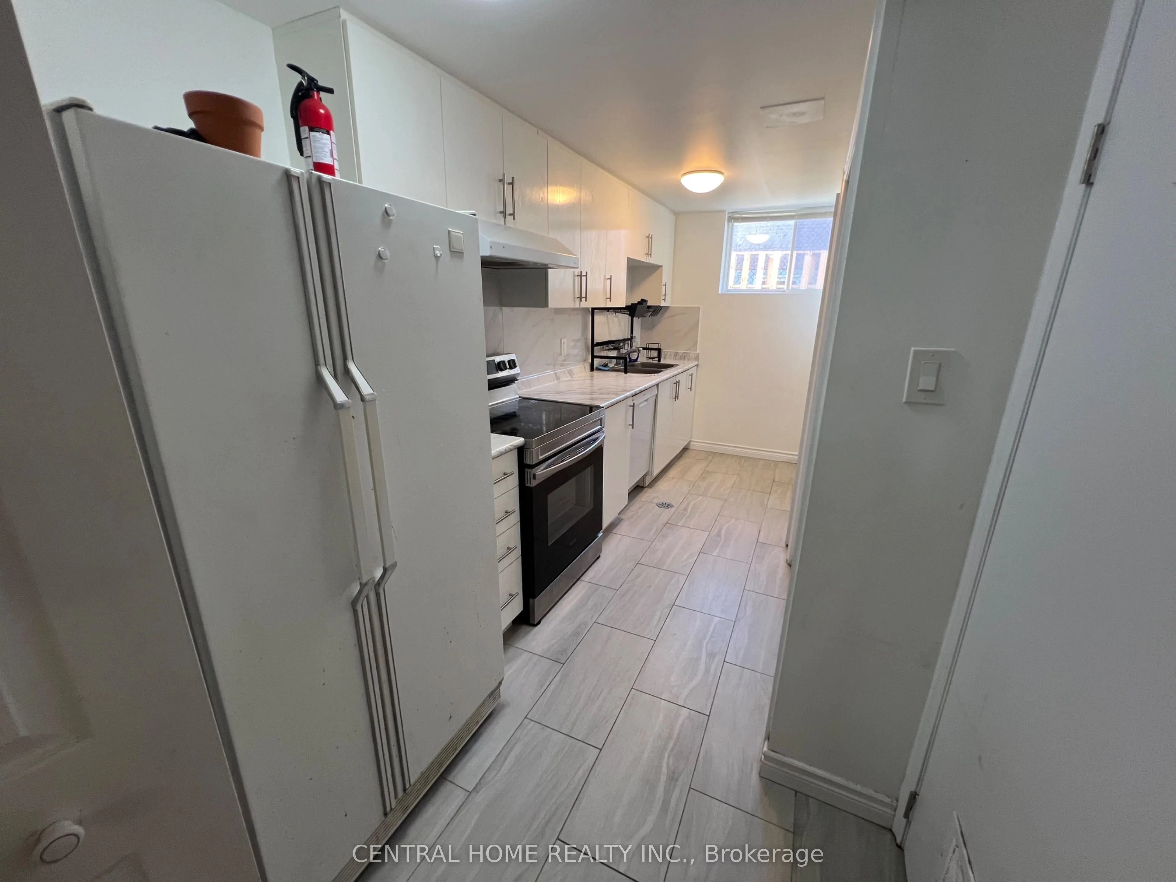 299 Lakeview Boulevard #Lower