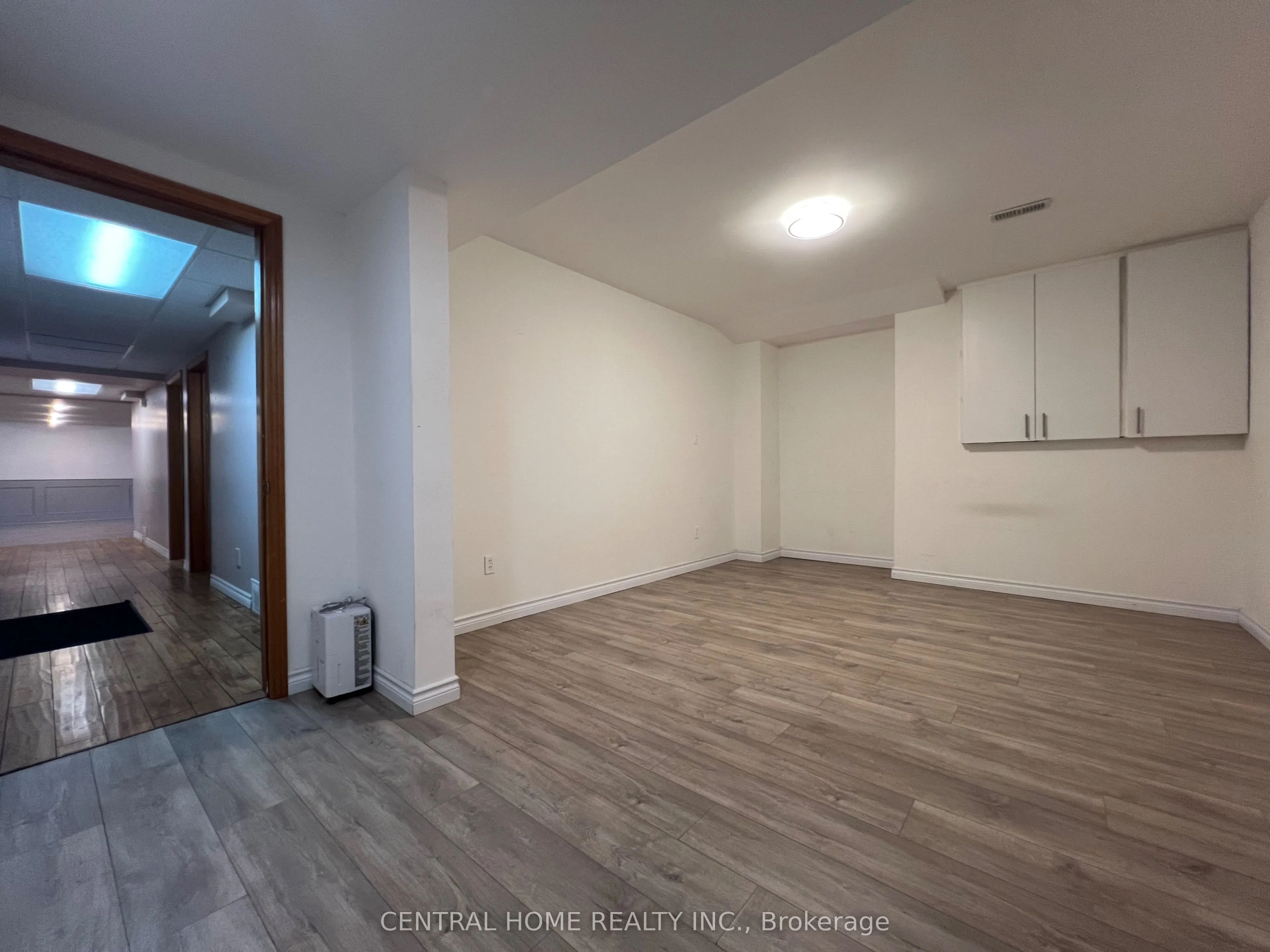 299 Lakeview Boulevard #Lower