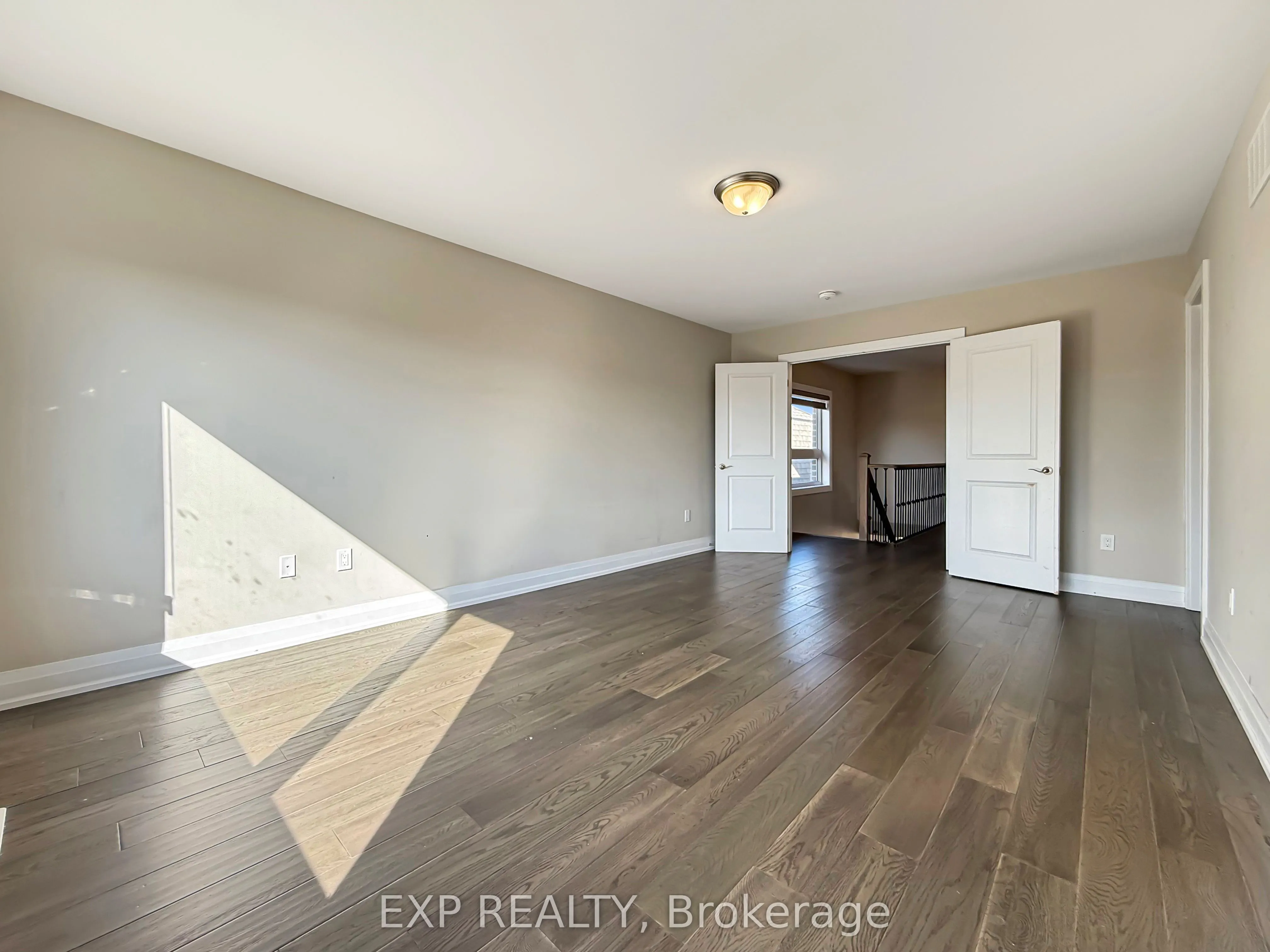 922 Isaac Phillips Way