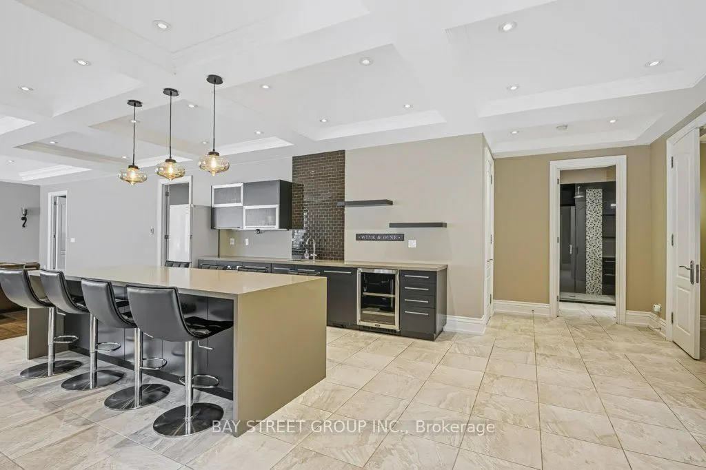 5 River Stone Court