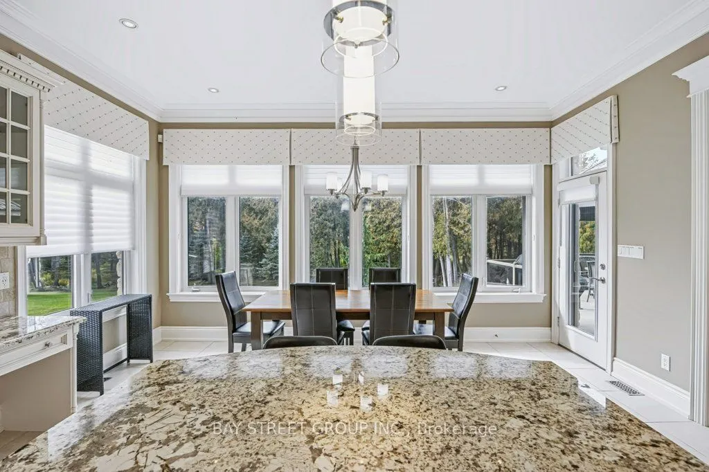 5 River Stone Court