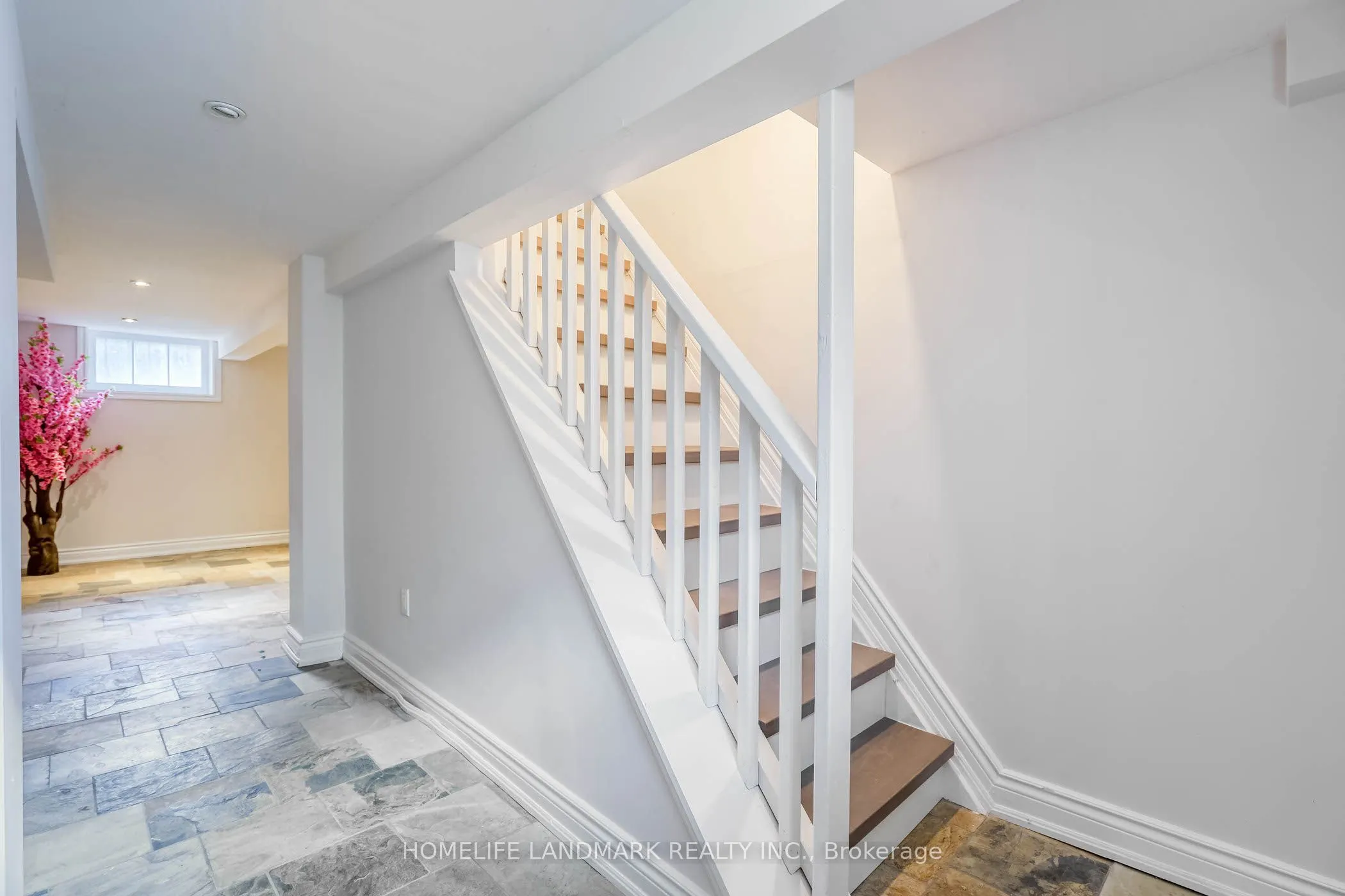115 Crosby Avenue