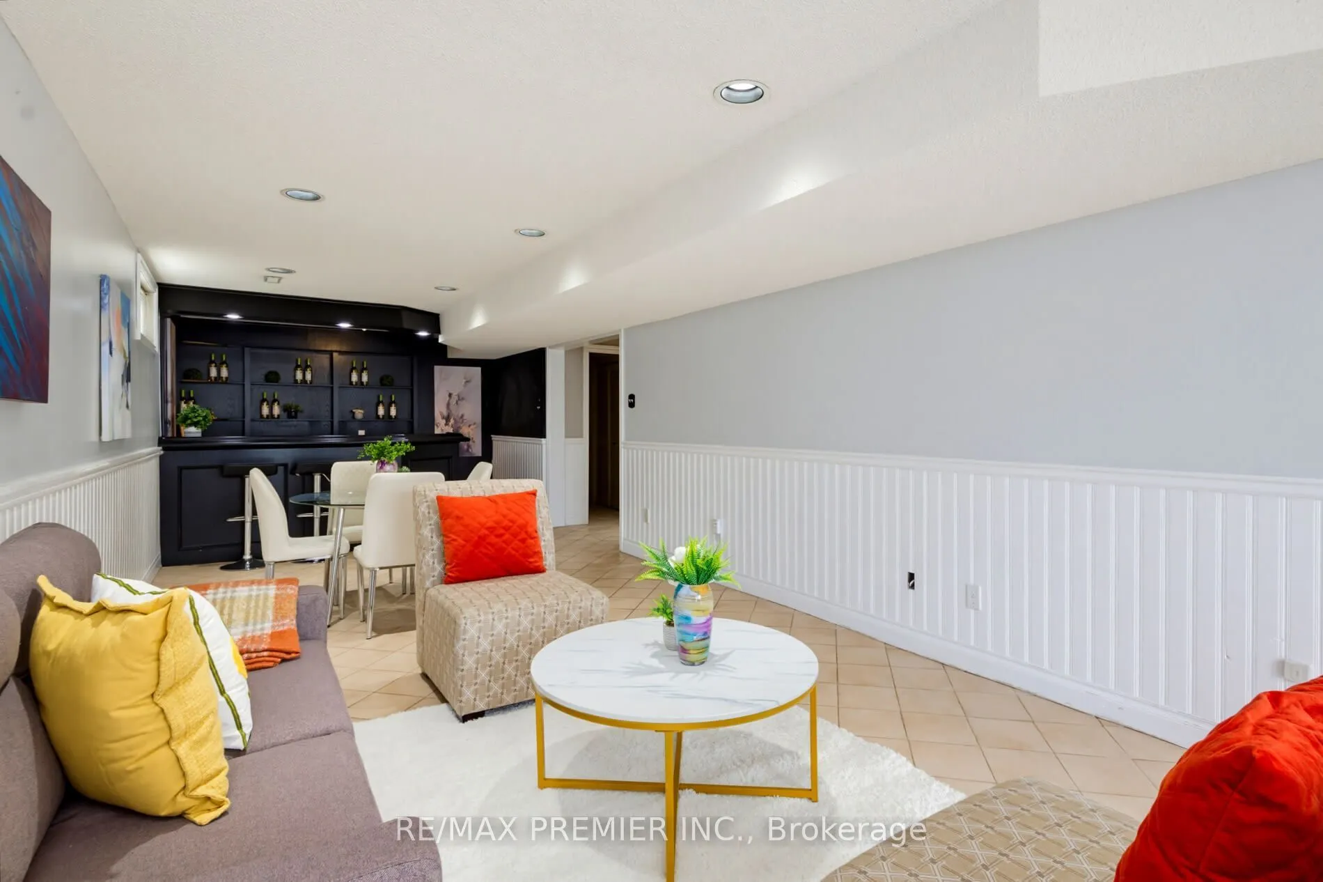 35 Yellow Pine Crescent
