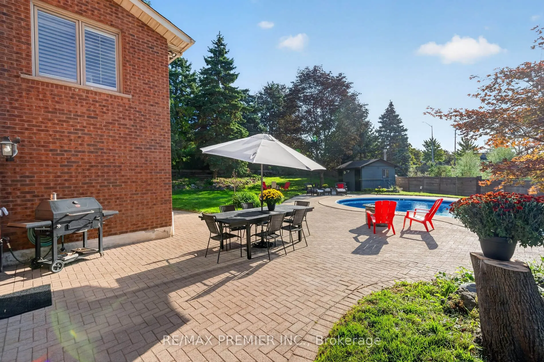 35 Yellow Pine Crescent
